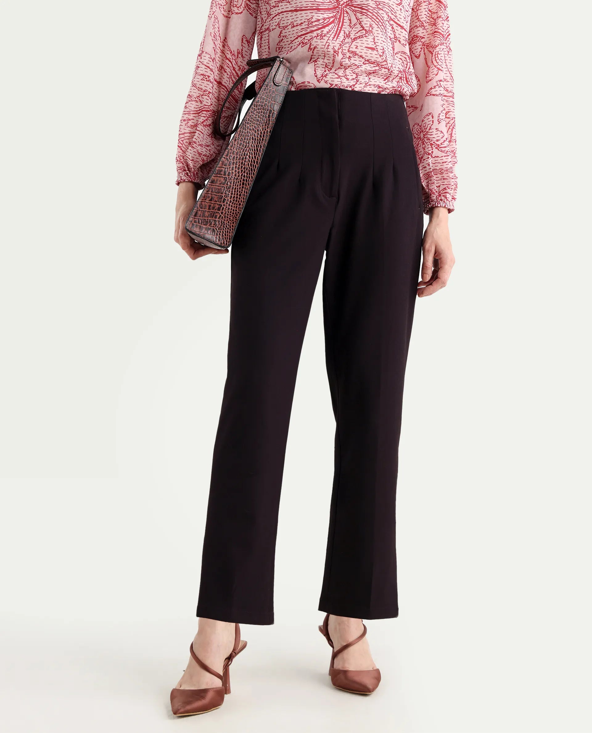 Rareism Women's Falqu Maroon Polyester Blend Plain Ankle Length Tapered Trouser