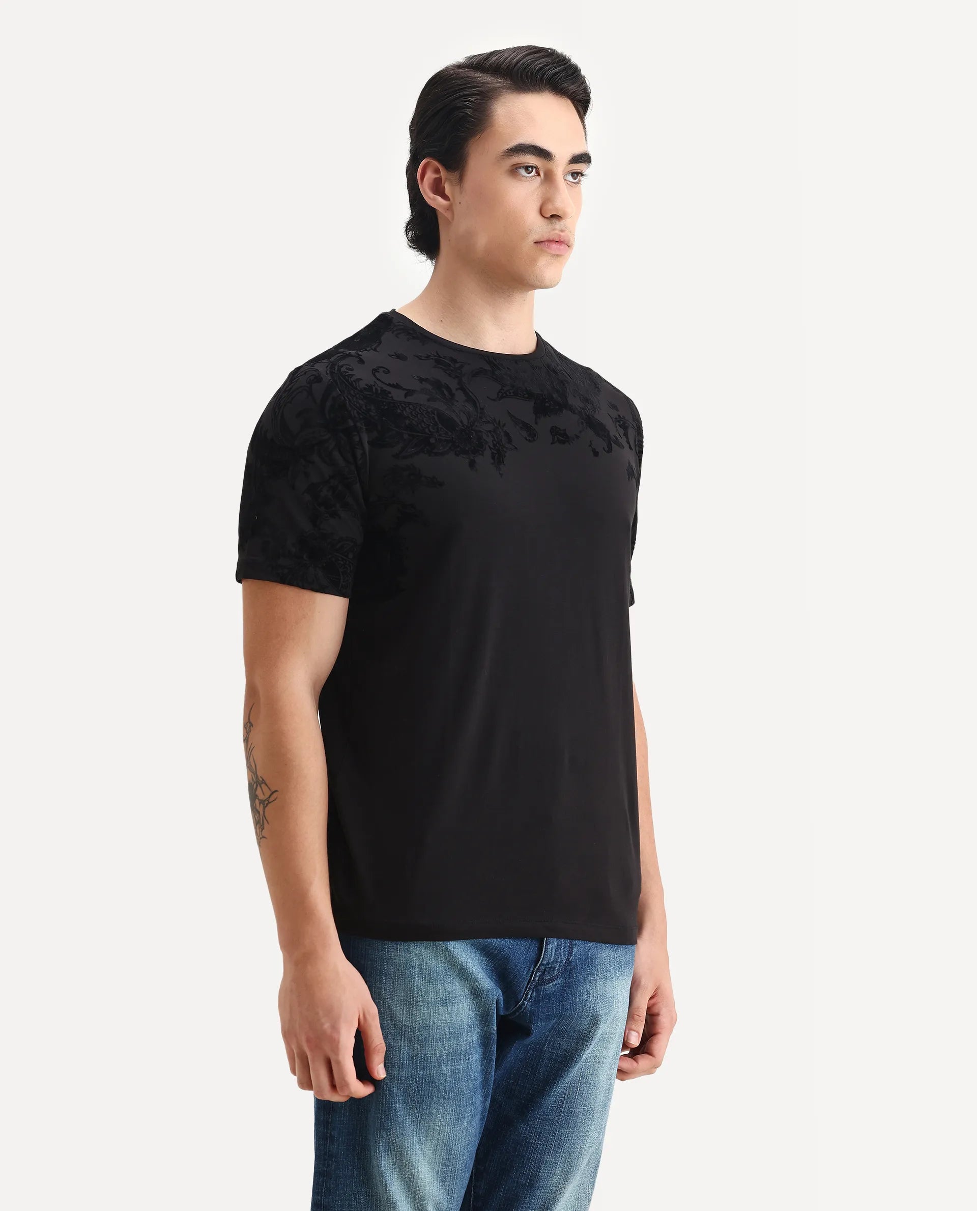 Rare Rabbit Men's Guild Statement Ferris Black Cotton Paisley Print Regular Fit Half Sleeve Crew Neck T-Shirt