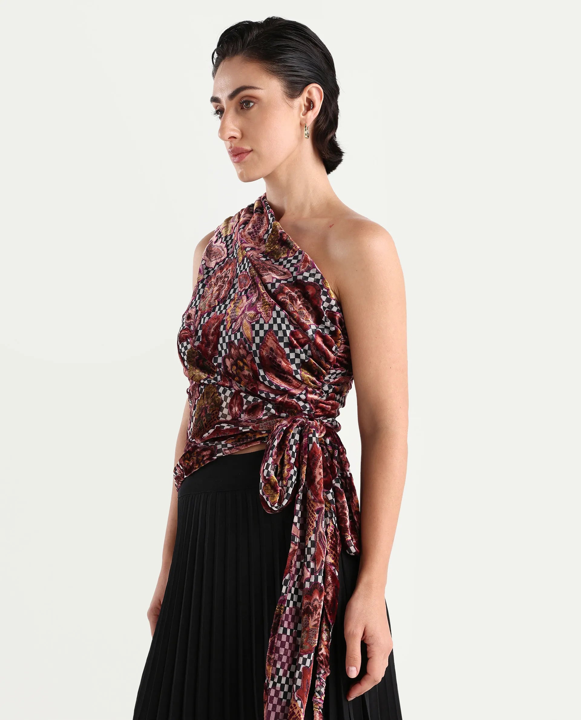 Rareism Women's Fertin Multi Polyester One Shoulder Floral Print Sleeveless Regular Fitted Top