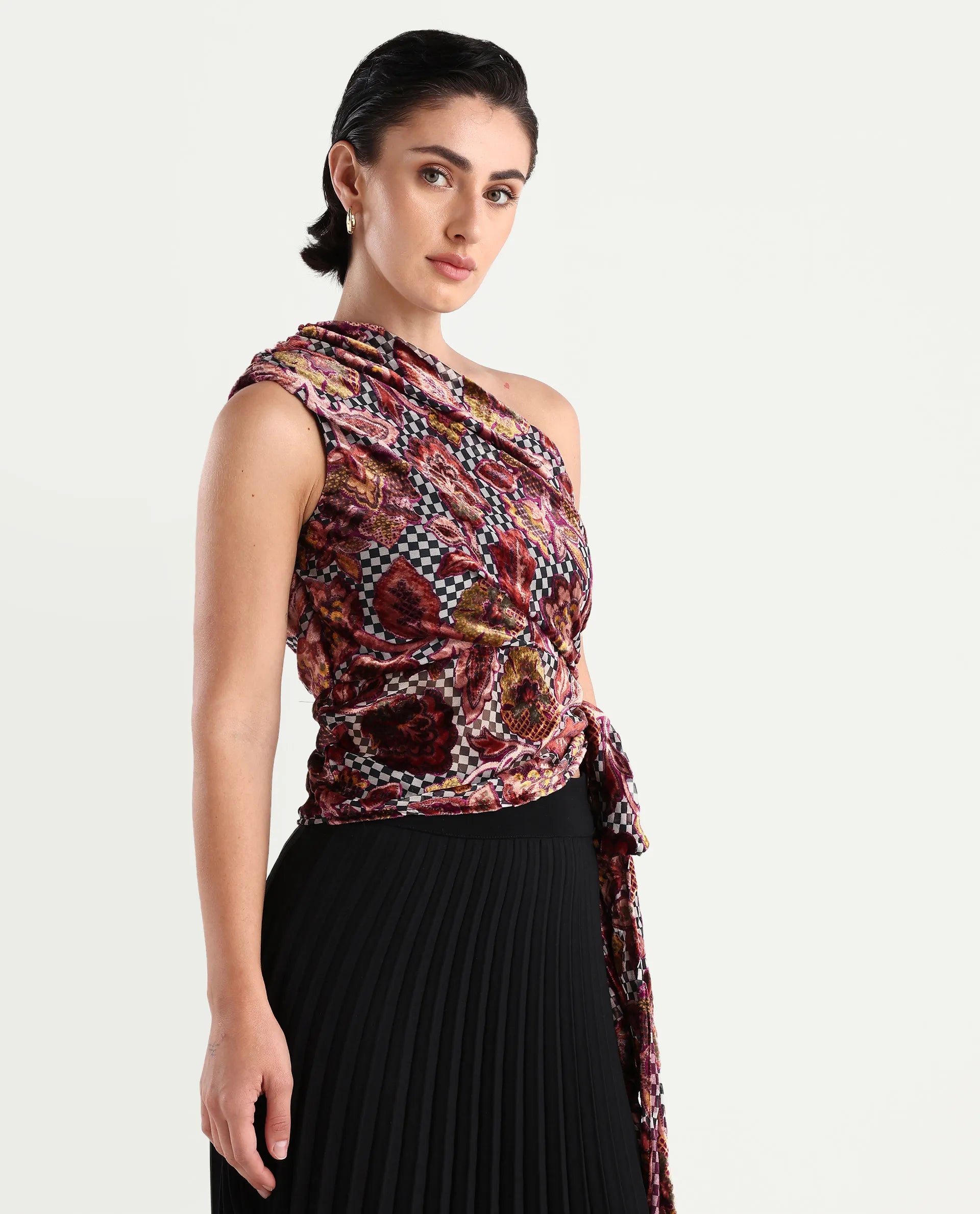 Rareism Women's Fertin Multi Polyester One Shoulder Floral Print Sleeveless Regular Fitted Top