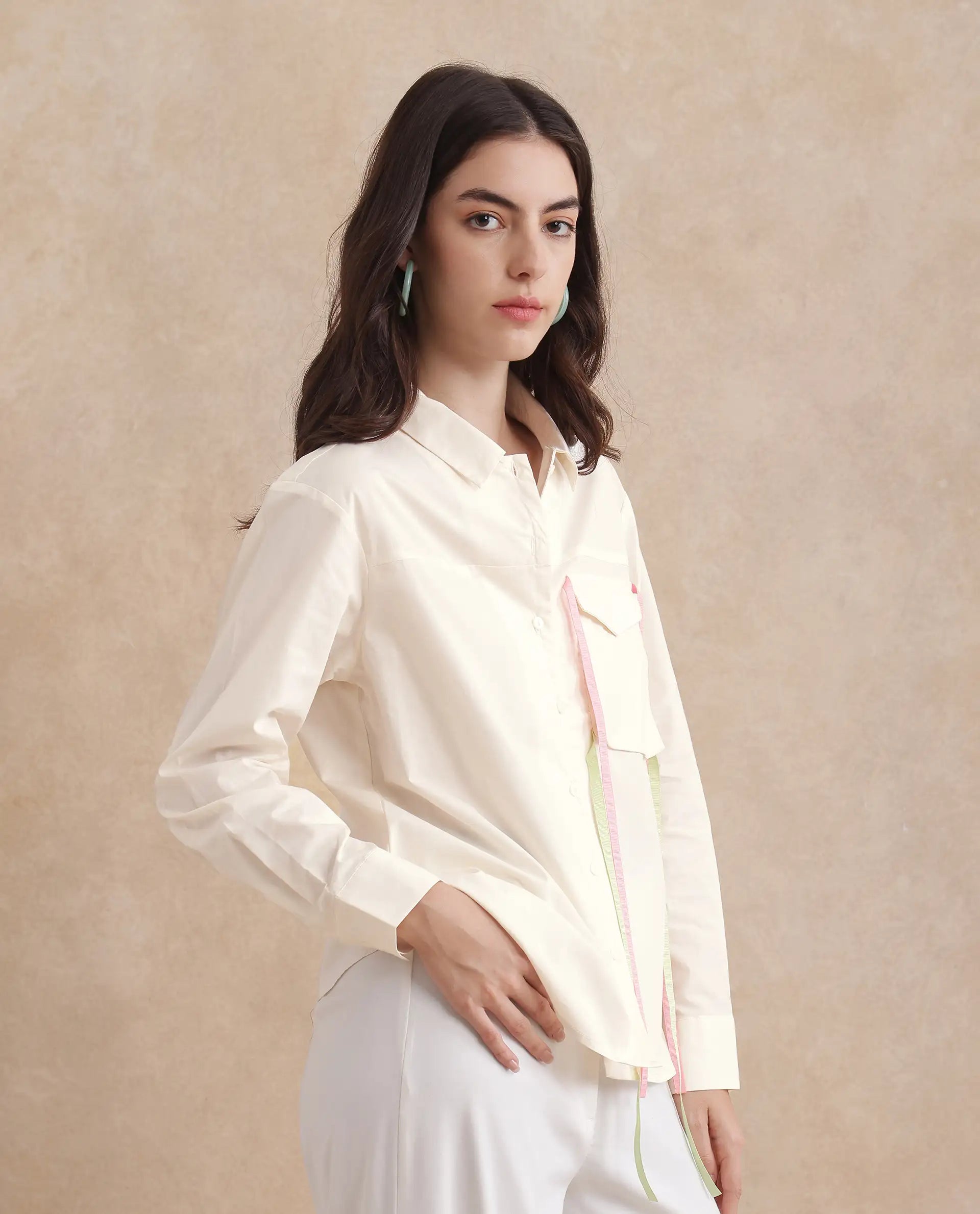 Rareism Women Fetopl Beige Cuffed Sleeve Collared Neck Boxy Fit Graphic Print Shirt