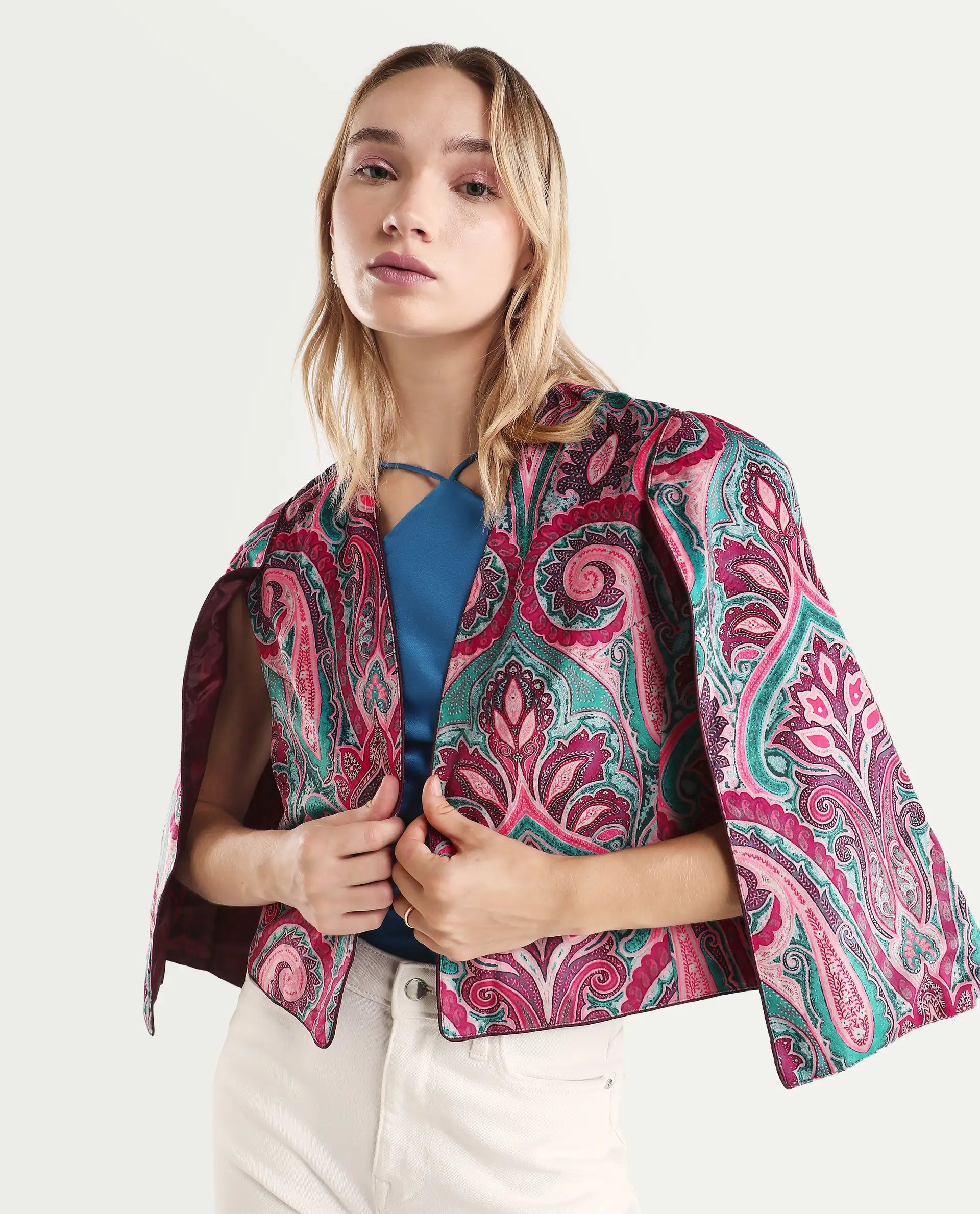 Rareism Women's Fewdy Multi Velvet Collarless Paisley Print Crop Regular Fit Jacket