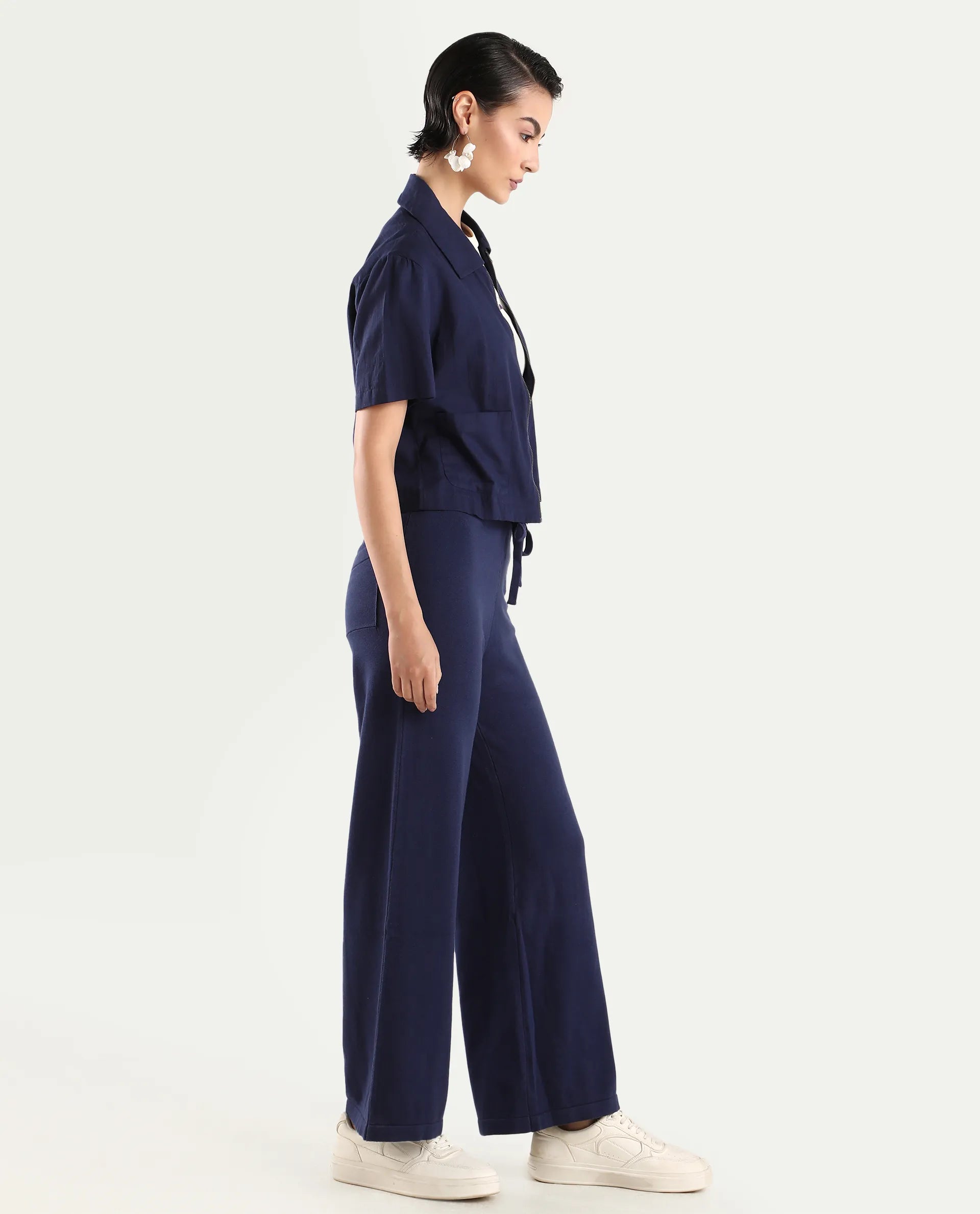 Rareism Women's Finnet B Navy Knit Plain Ankle Length Wide Leg Track Pant
