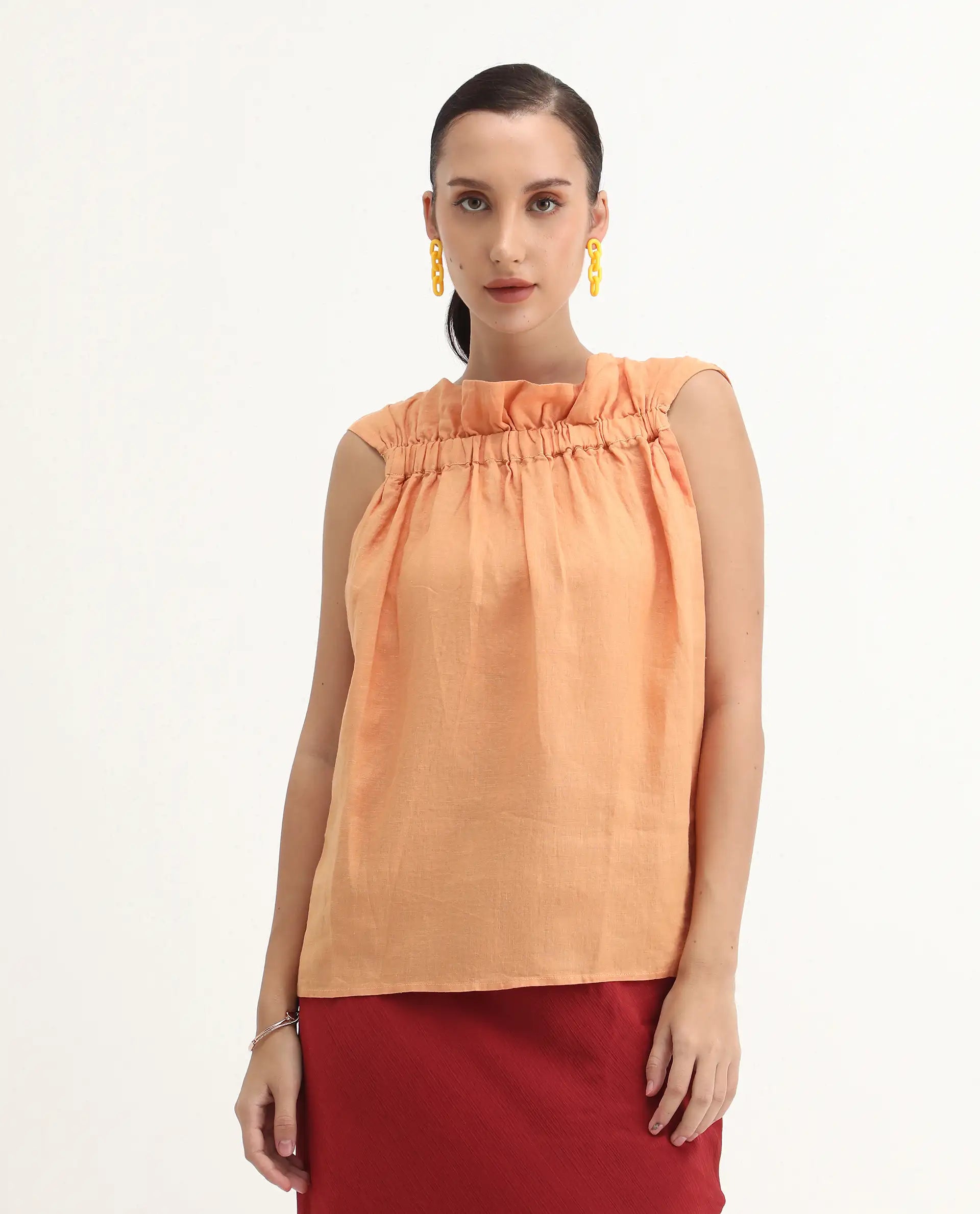 Rareism Women's Flash Orange Linen Sweetheart Neck Plain Sleeveless Knee Length Tailored Top