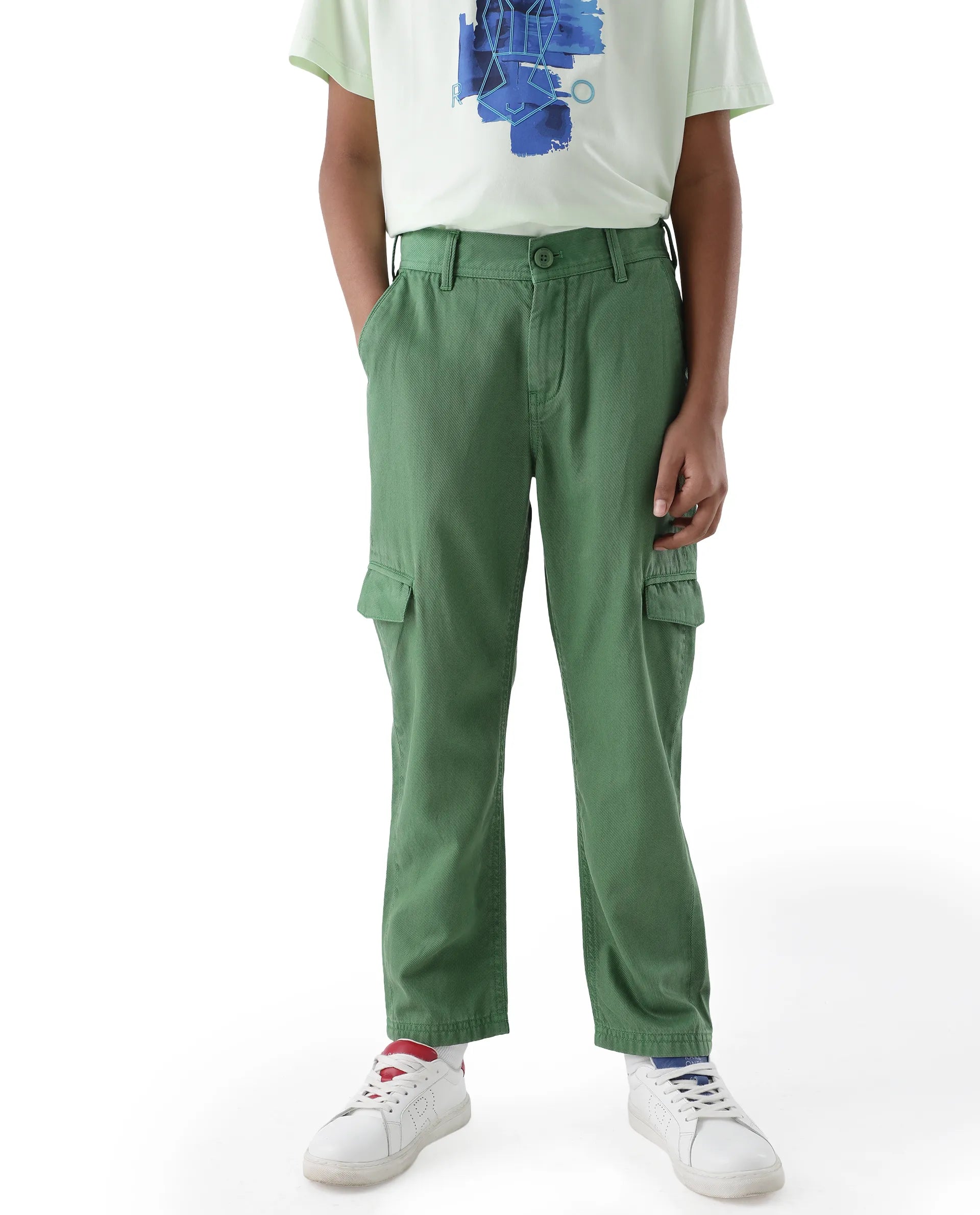 Rare Ones Kids Flat Green Cotton Button And Zip Closure Plain Regular Fit Trouser