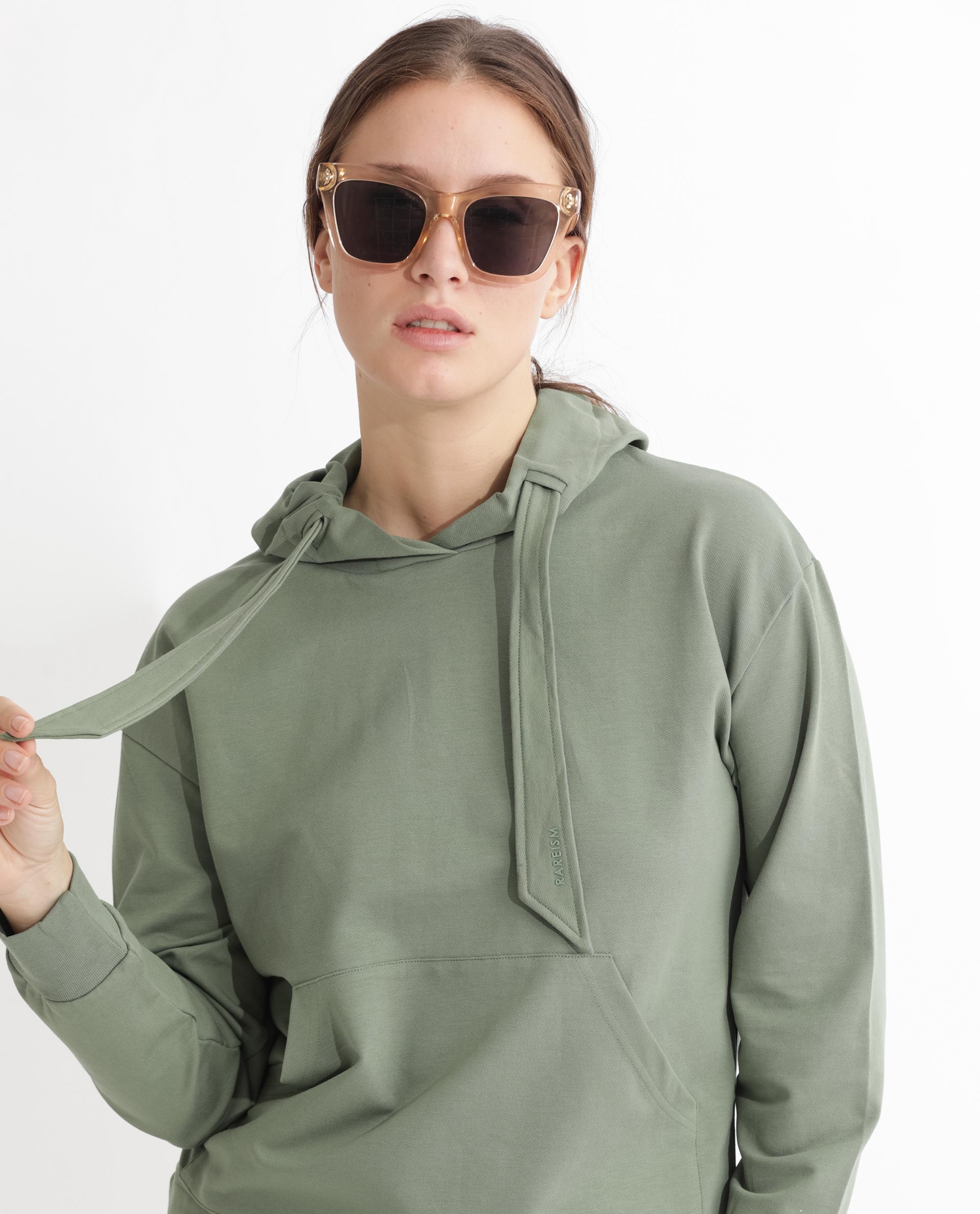 Rareism Women Flynn Dusky Green Cotton Lycra Fabric Regular Fit Full Sleeves Solid Hooded Sweatshirt
