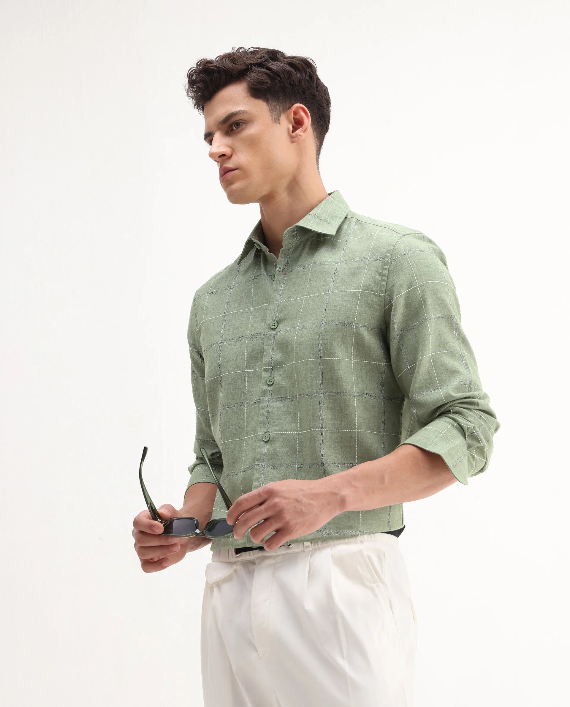 Rare Rabbit Men's Foter Green Polyester Blend Embroidered Regular Fit Full Sleeve Collared Shirt