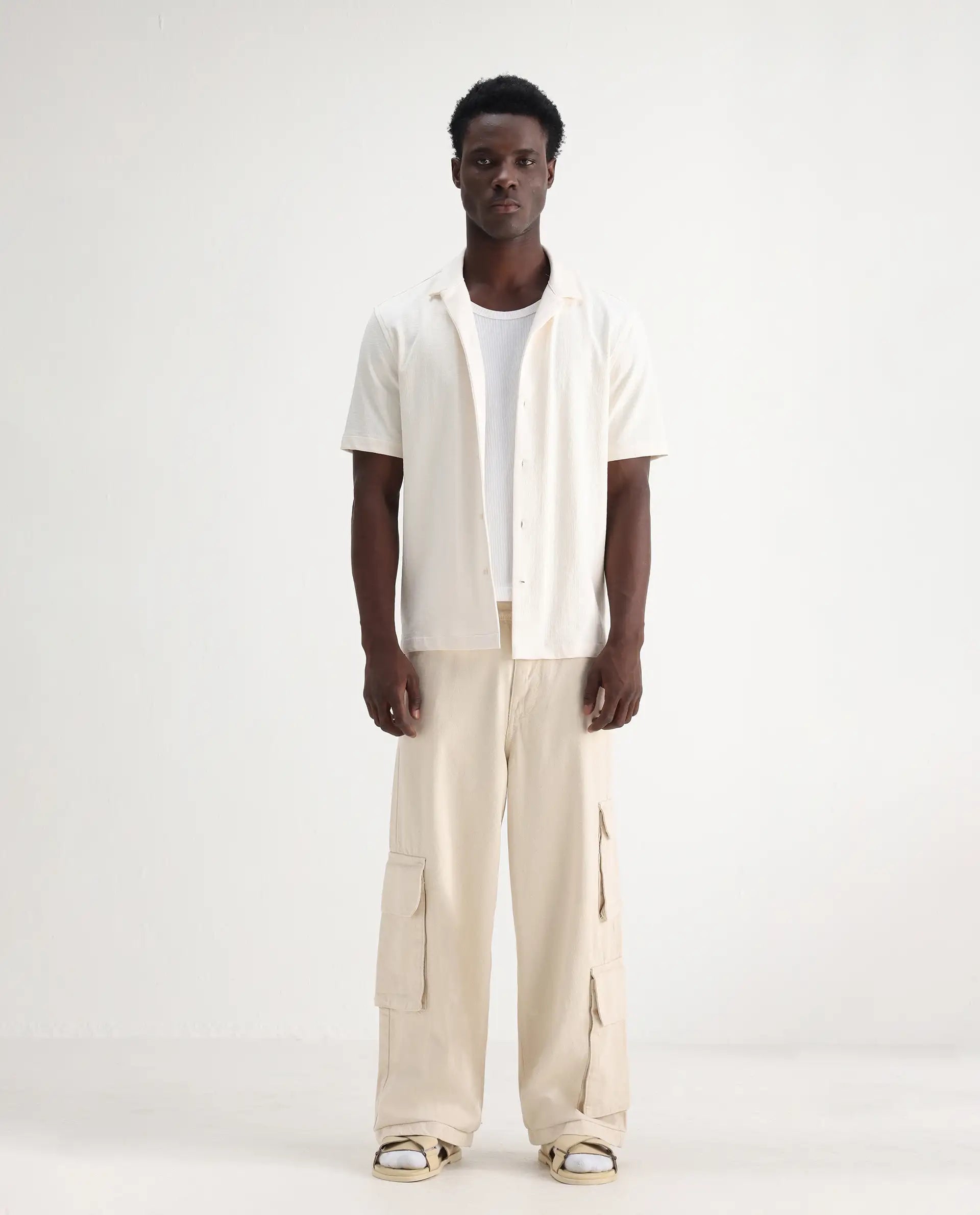 Rare Rabbit Men's Freks Beige Cotton Plain Baggy Fit Jeans