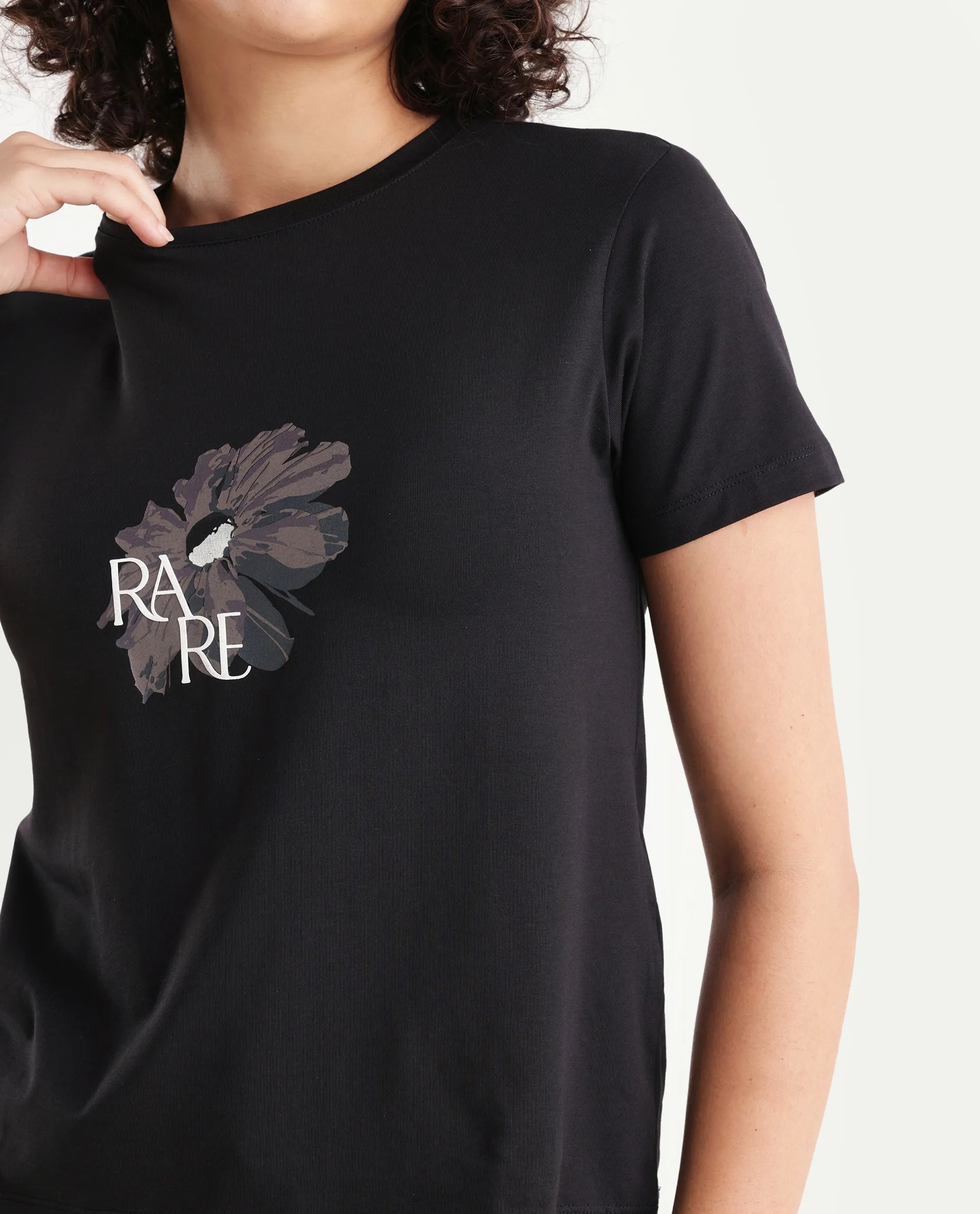 Rareism Women's Fringe Black Cotton Blend Crew Neck Graphic Print Regular Fit T-Shirt