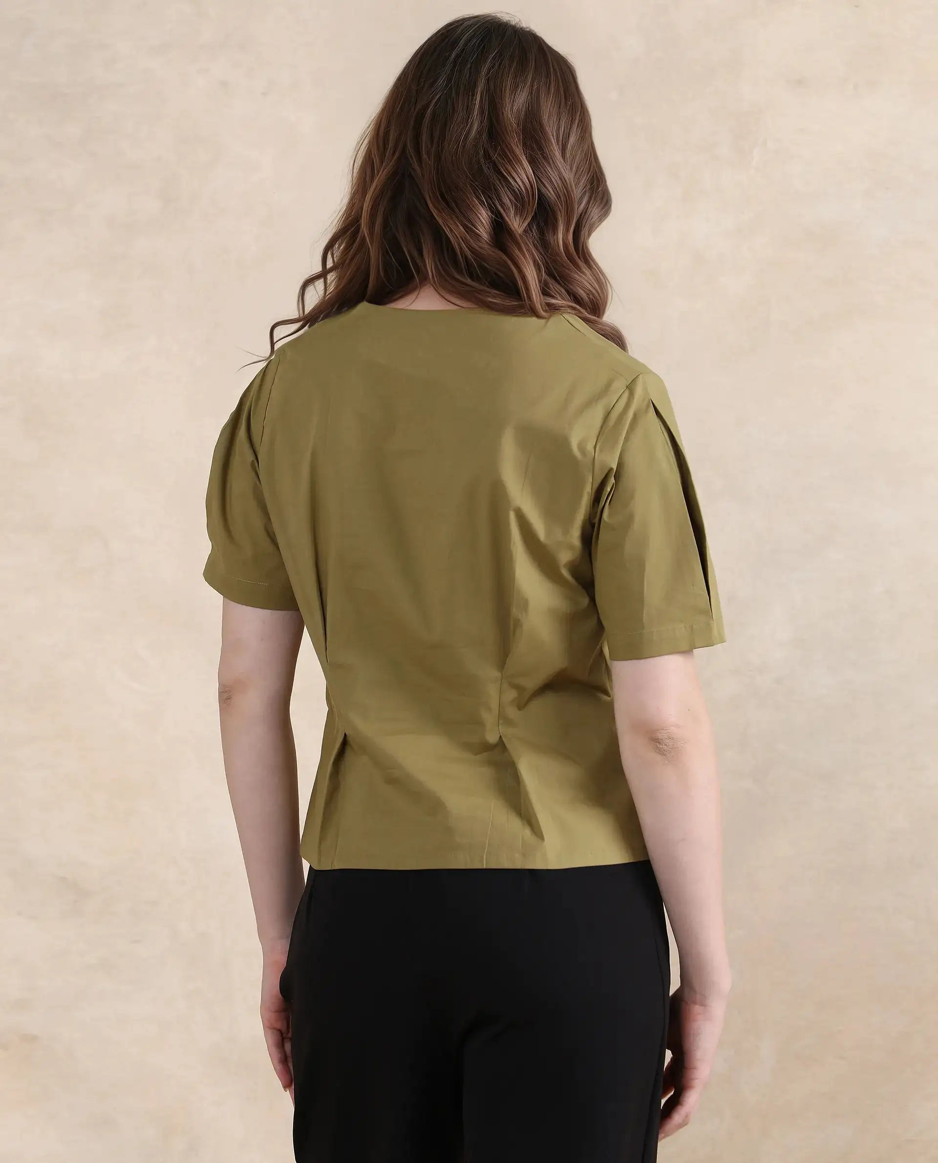 Rareism Women Funit Dusky Olive Cotton Fabric Fashion Sleeve V-Neck Zipper Closure Cropped Plain Top