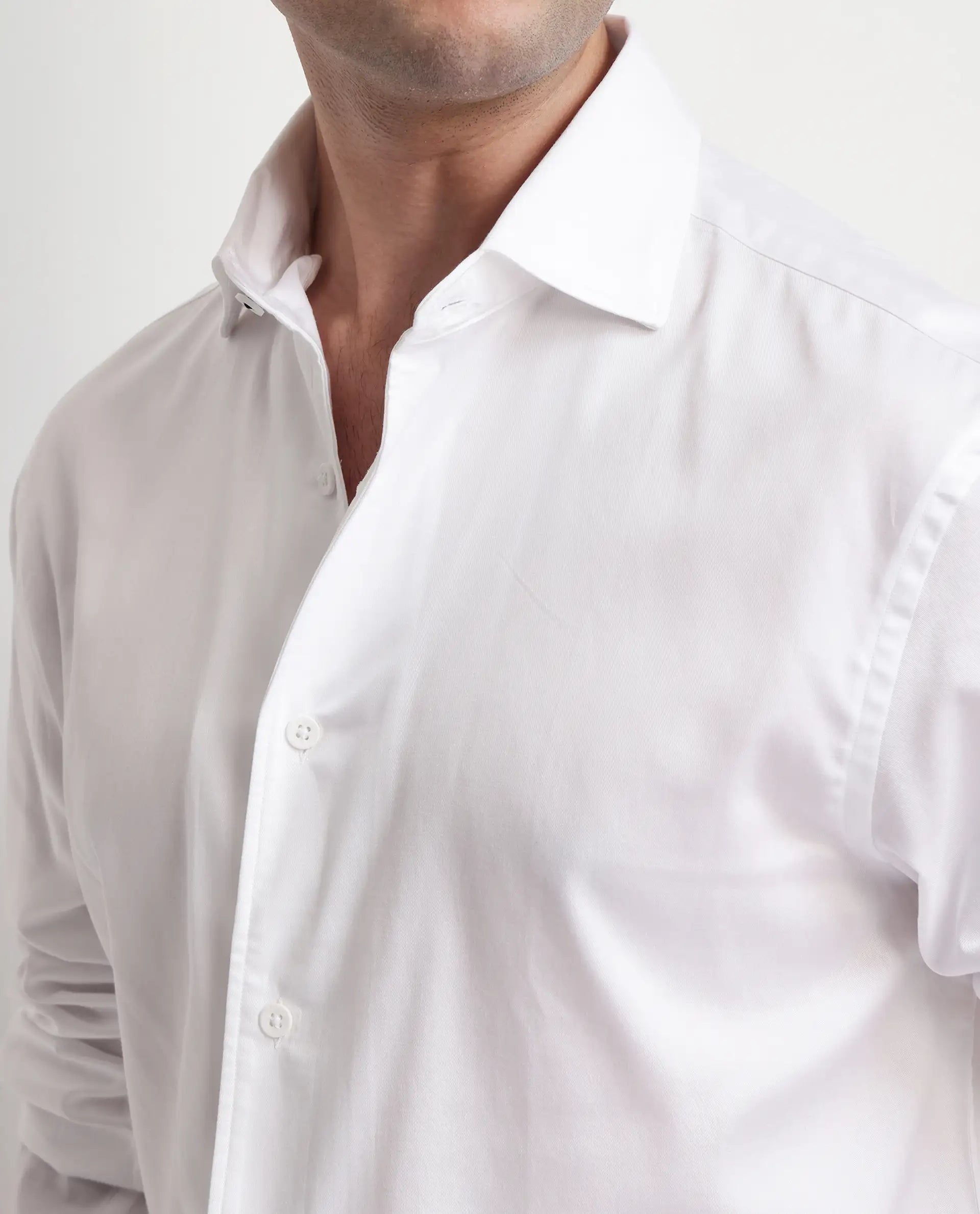 Rare Rabbit Men Fury White Cotton Fabric Full Sleeves Collared Neck Button Closure Regular Fit Plain Shirt