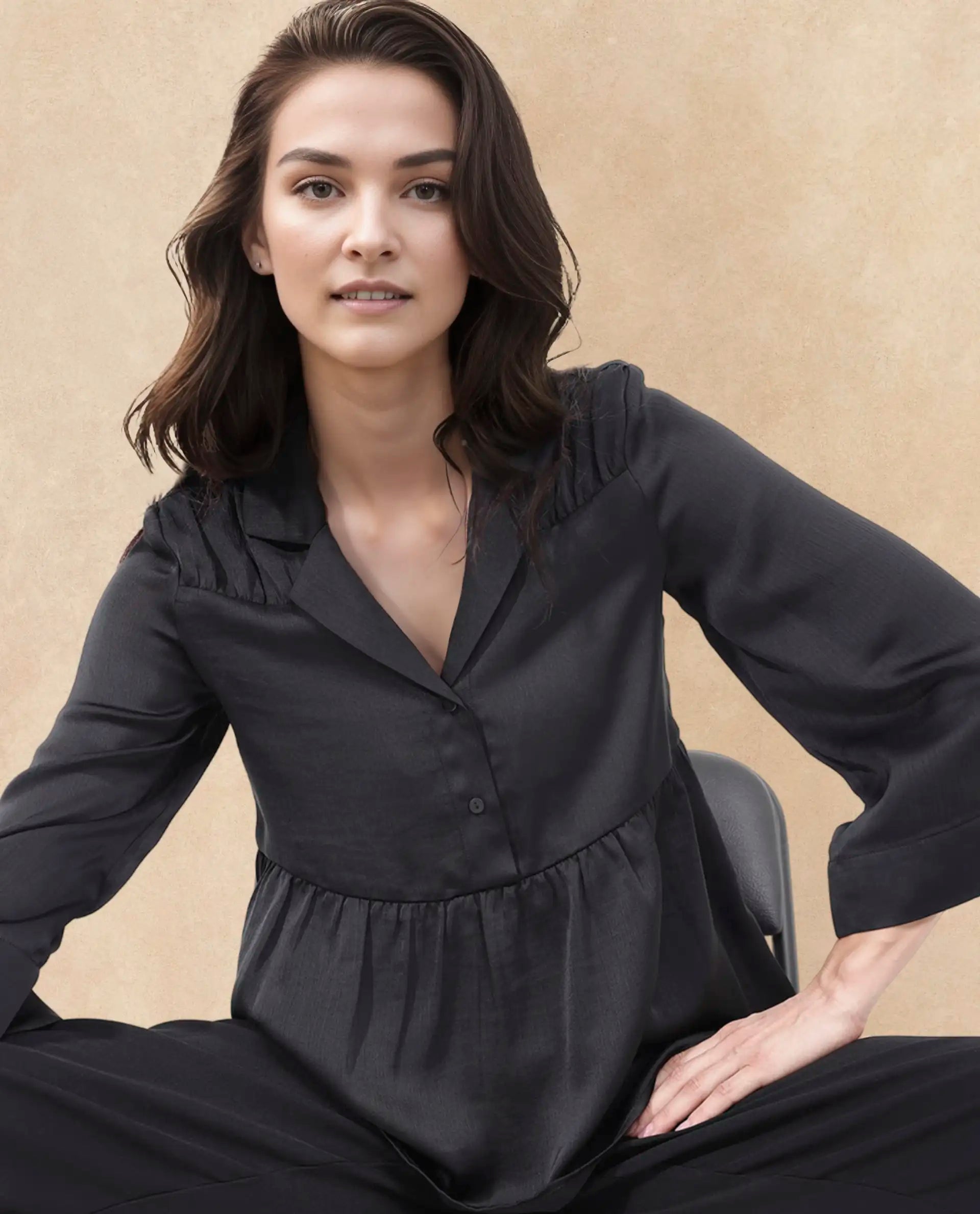 Rareism Women's Gaurerro Black Polyester Lapel Neck Plain Regular Fit Top