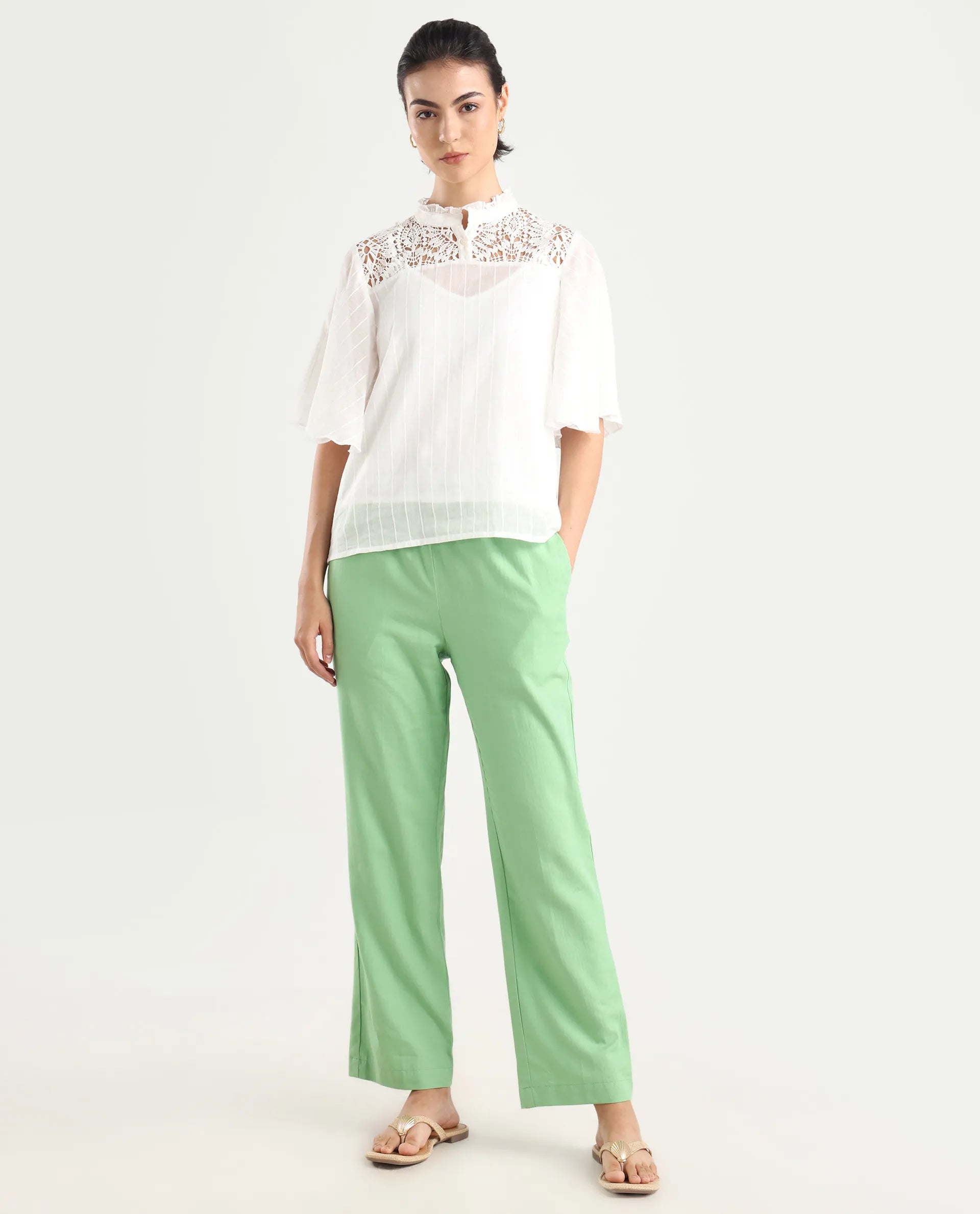 Rareism Women's Ged Green Cotton Abstract Print Ankle Length Straight Fit Trouser