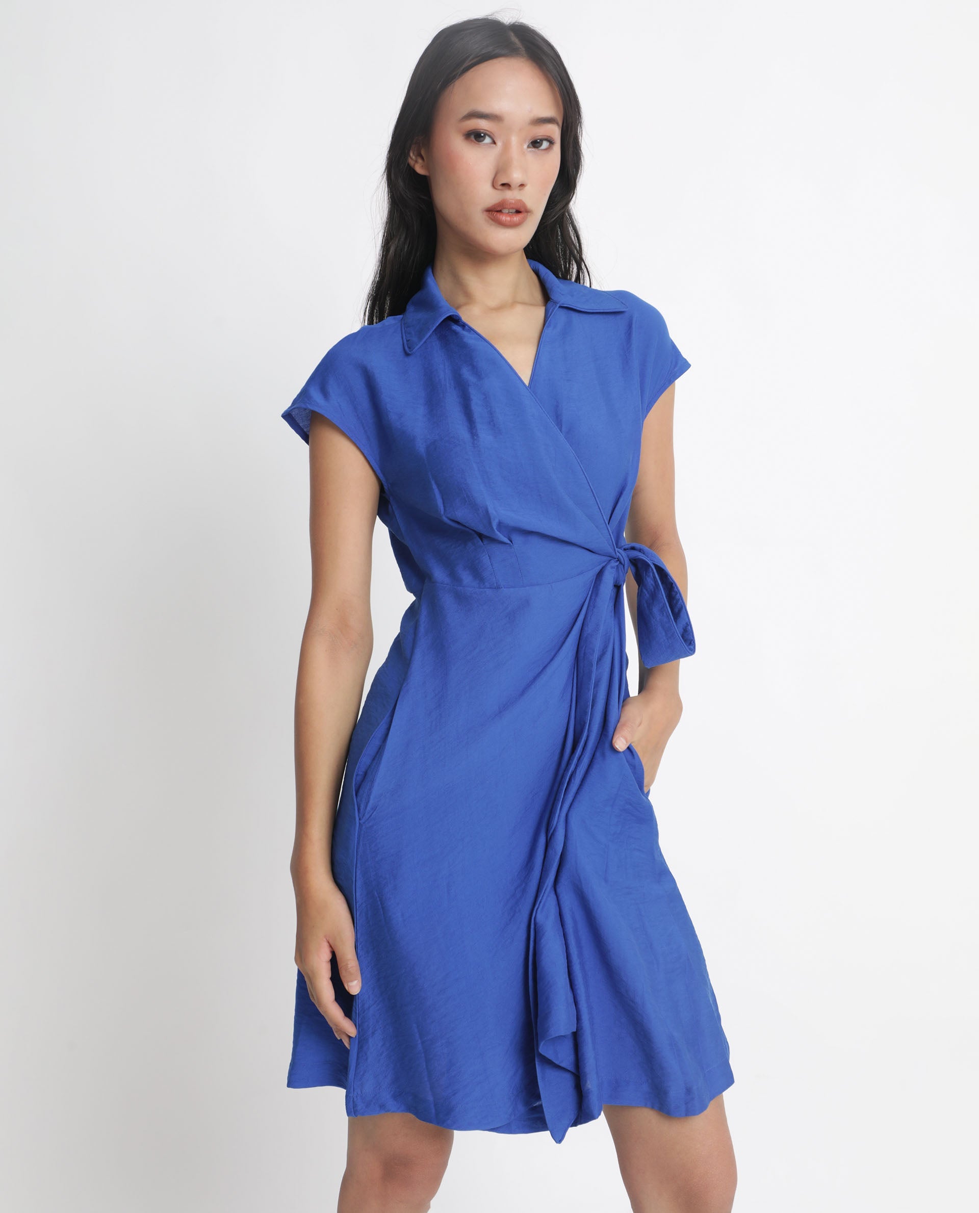 Rareism Women Gesto Blue Viscose Nylon Fabric Short Sleeves Tie-Up Closure Drop Collar Extended Sleeve Regular Fit Plain Short Dress