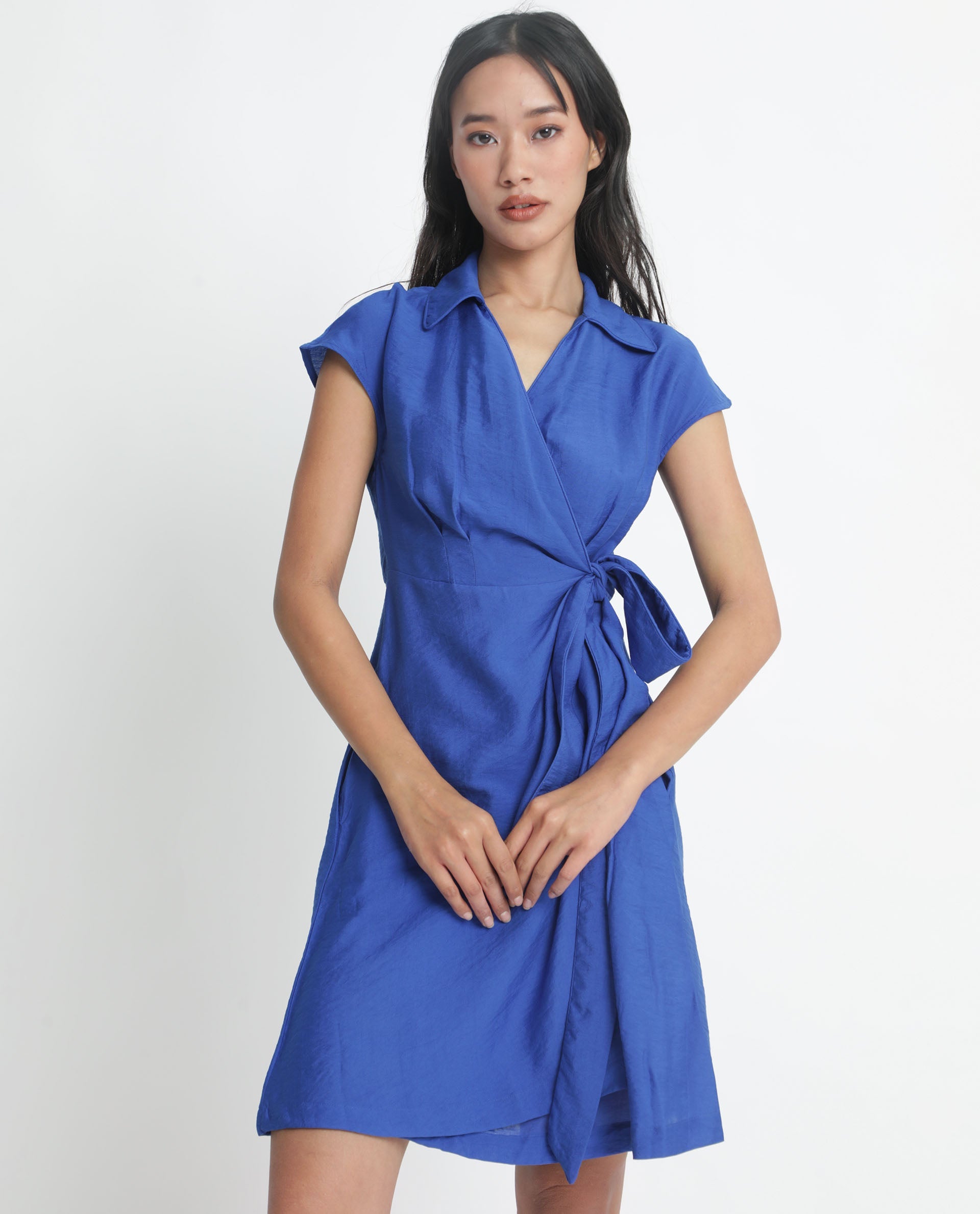 Rareism Women Gesto Blue Viscose Nylon Fabric Short Sleeves Tie-Up Closure Drop Collar Extended Sleeve Regular Fit Plain Short Dress
