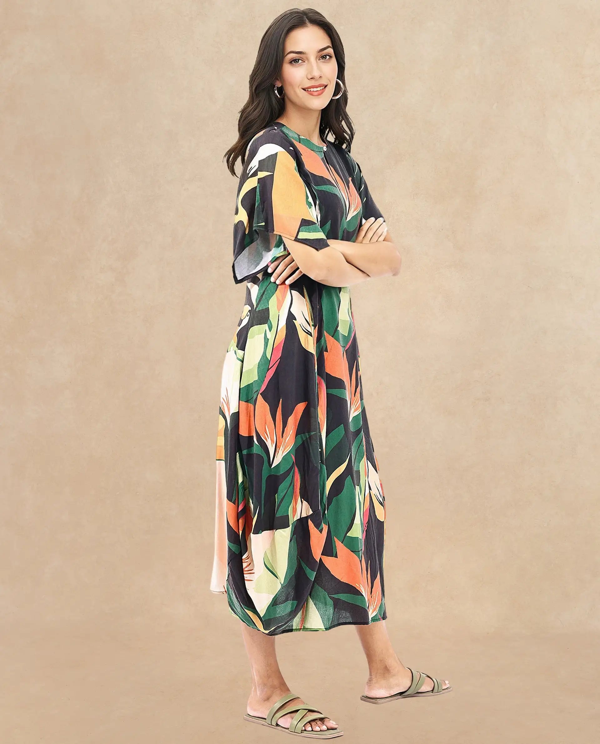 Rareism Women Gesto Multi 3/4Th Sleeve V-Neck Balloon Fit Abstract Print Midi Dress