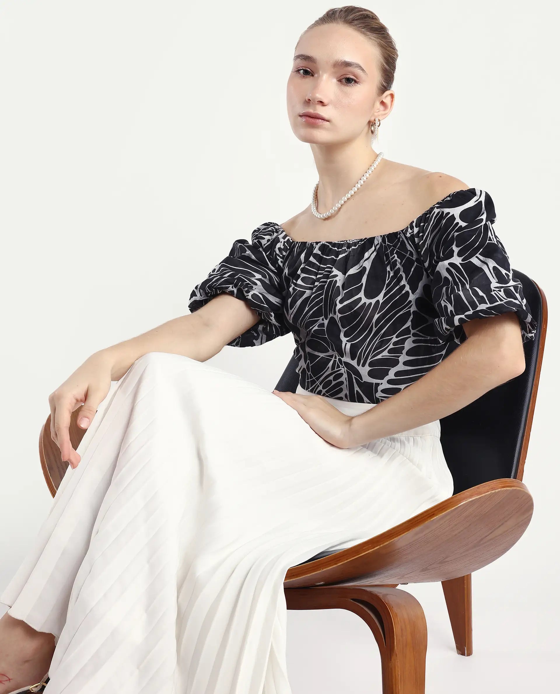 Rareism Women's Getan Black Viscose Blend Square Neck Abstract Print Balloon Sleeve Relaxed Fit Top