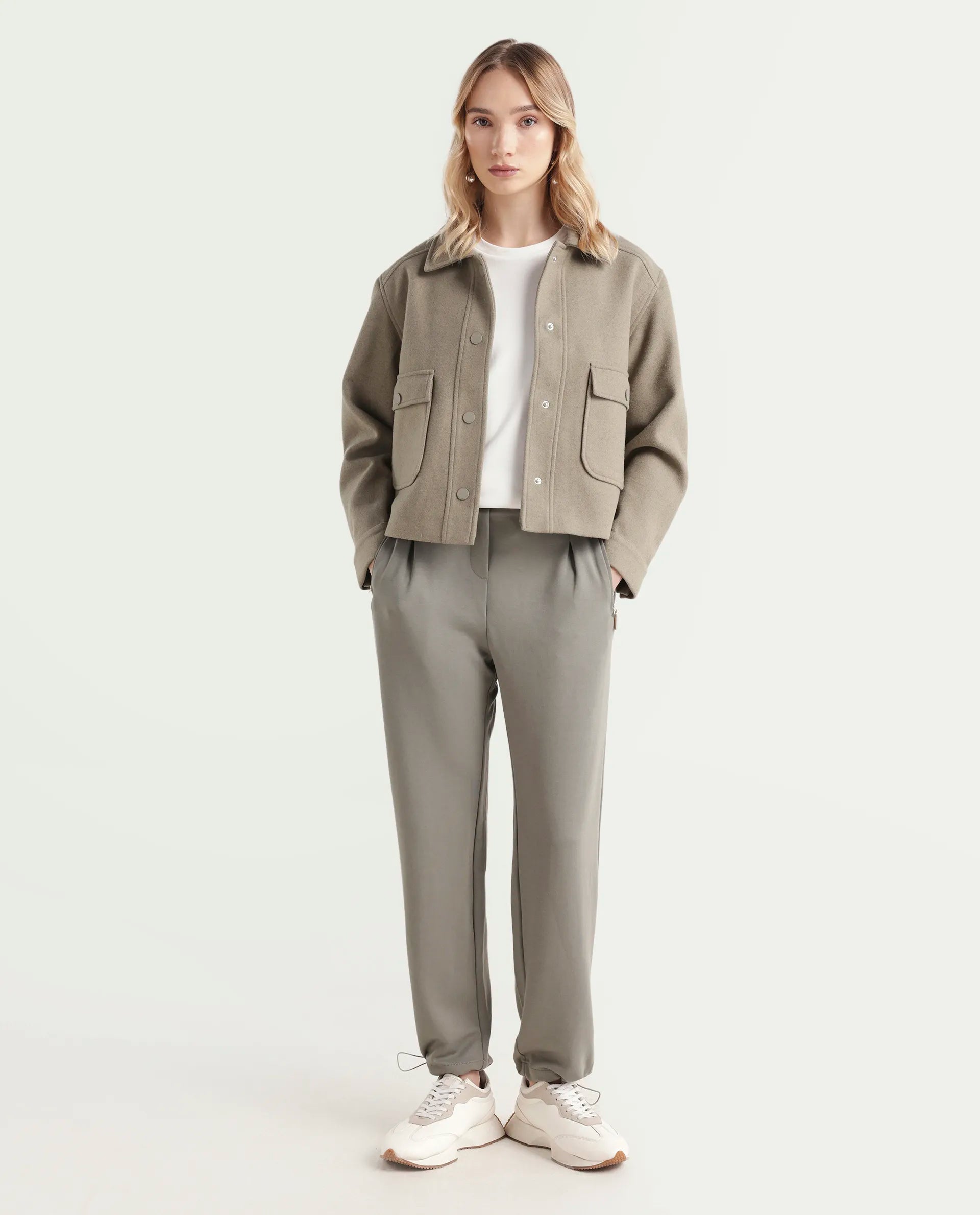 Rareism Women's Gumushane Green Modal Blend Plain Ankle Length Straight Fit Track Pant