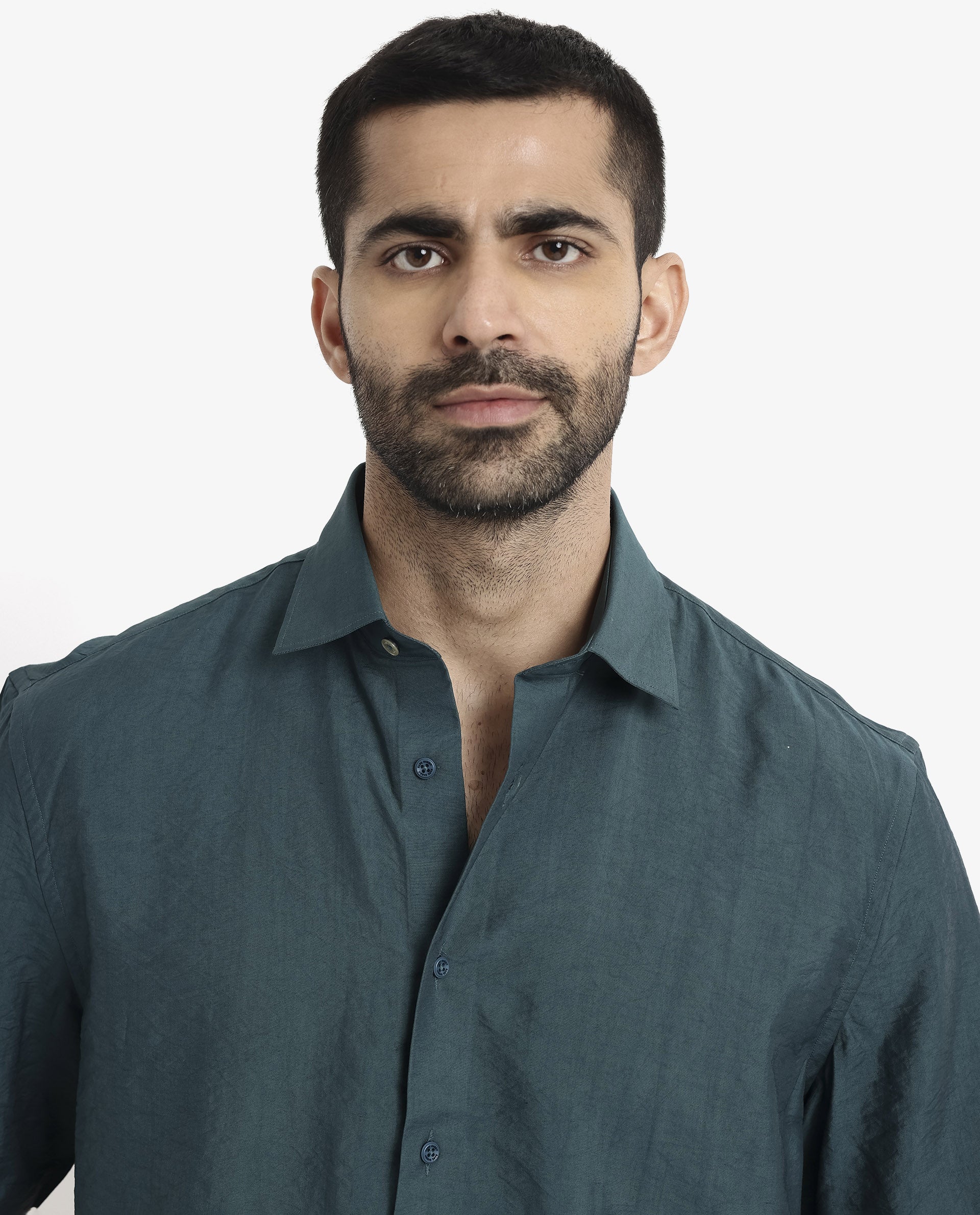 Rare Rabbit Men Blois Dark Teal Viscose Nylon Fabric Short Sleeve Slim Fit Plain Shirt