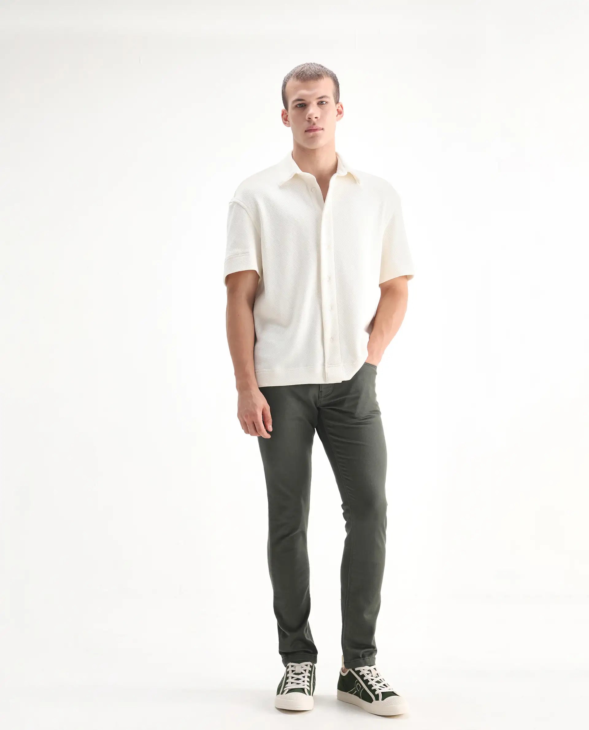 Rare Rabbit Men's Hede Olive Cotton Plain Hawk Slim Fit Jeans