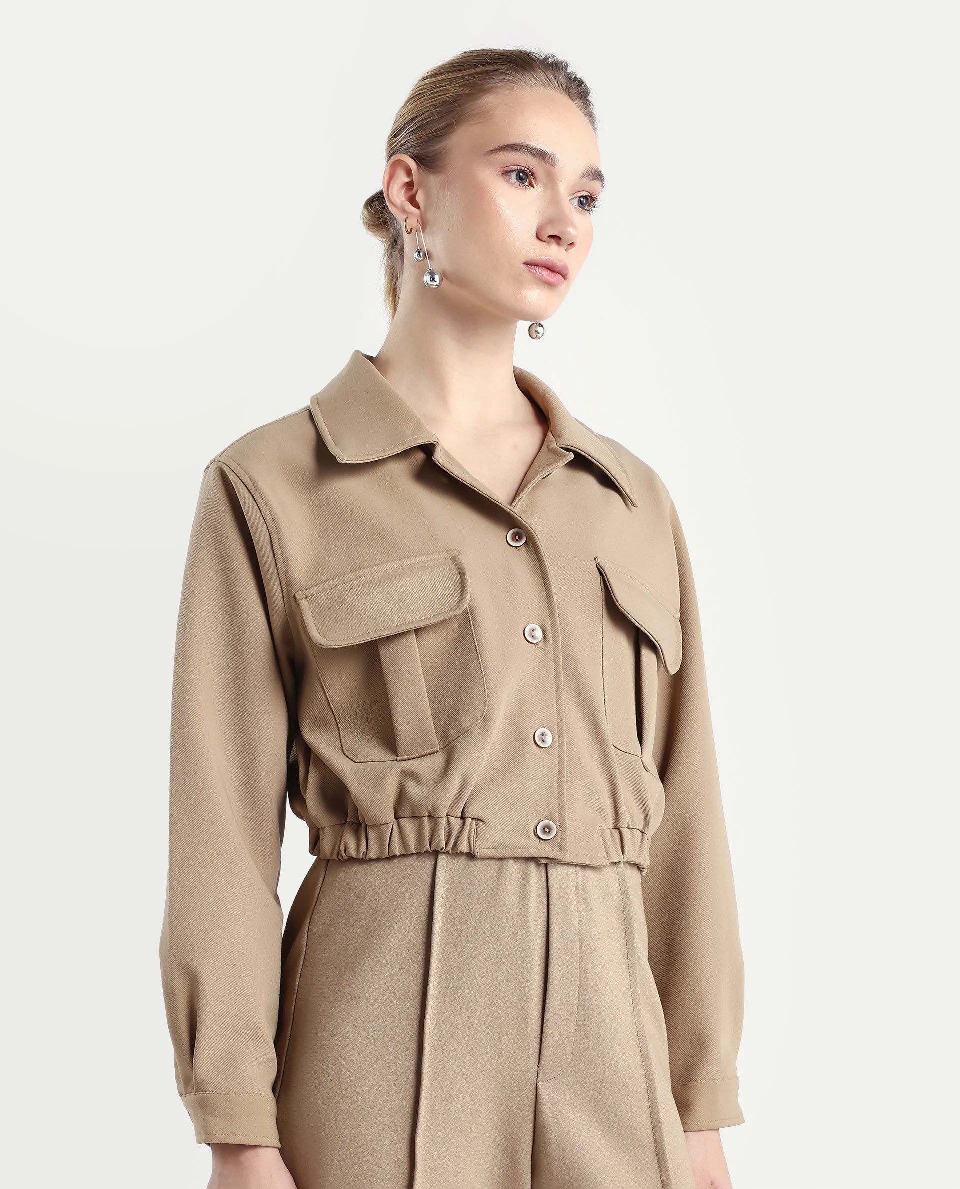 Rareism Women's Hobart Beige Spread Collar Plain Cuffed Sleeve Crop Regular Fit Jacket