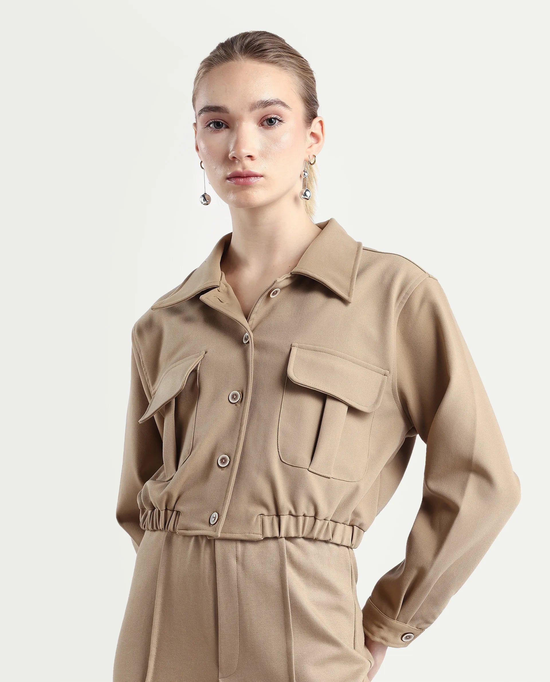 Rareism Women's Hobart Beige Spread Collar Plain Cuffed Sleeve Crop Regular Fit Jacket