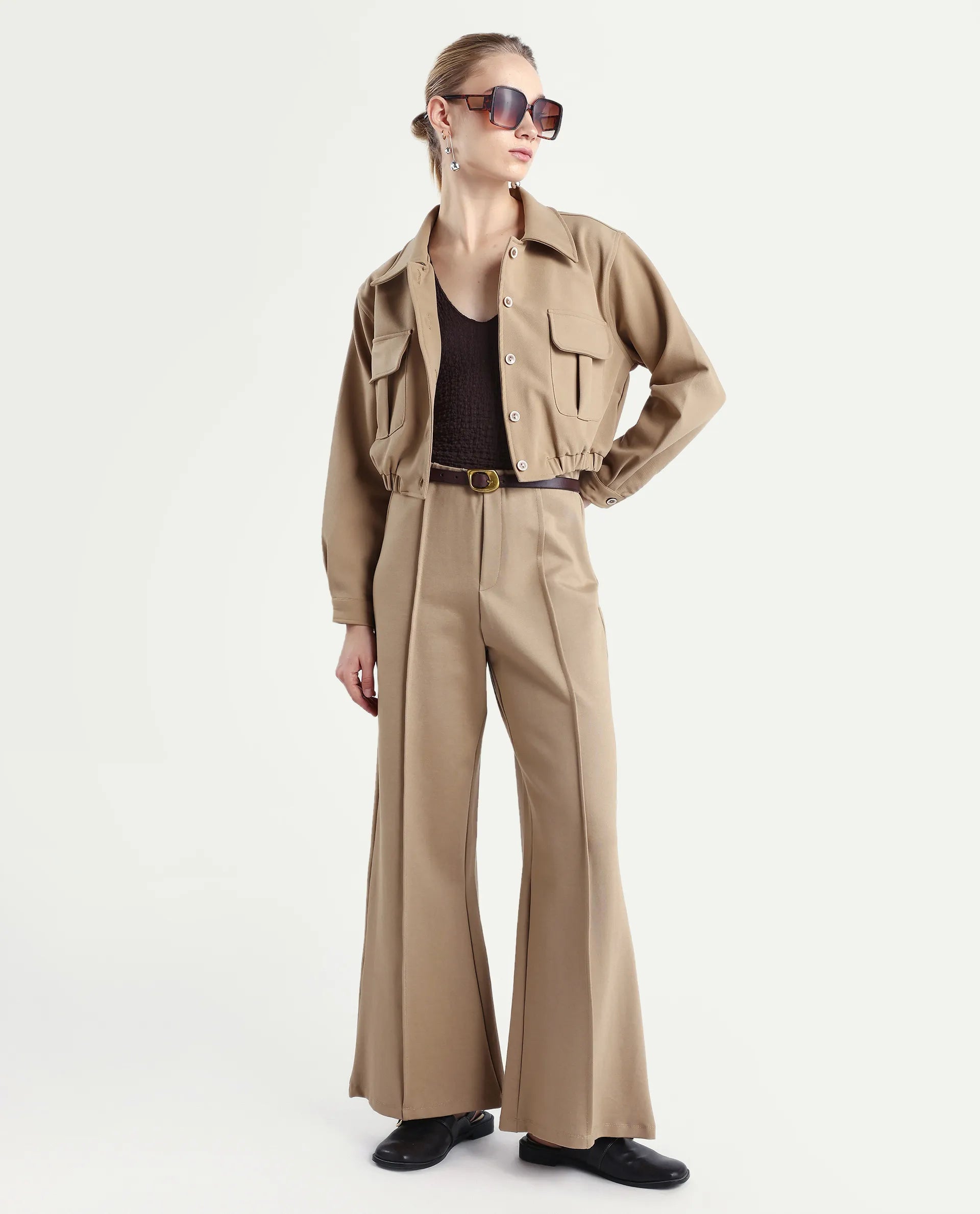 Rareism Women's Hobart Beige Spread Collar Plain Cuffed Sleeve Crop Regular Fit Jacket