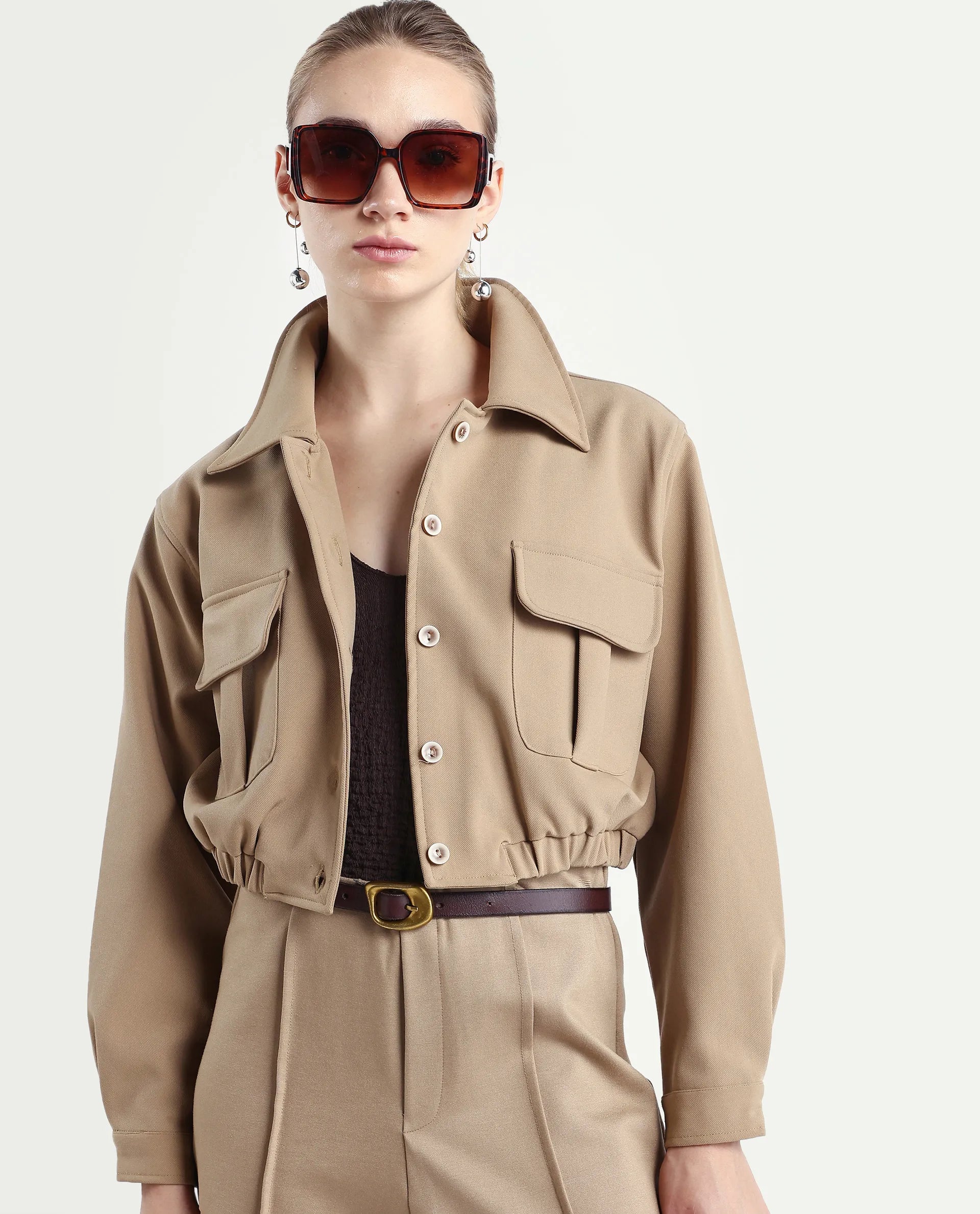 Rareism Women's Hobart Beige Spread Collar Plain Cuffed Sleeve Crop Regular Fit Jacket