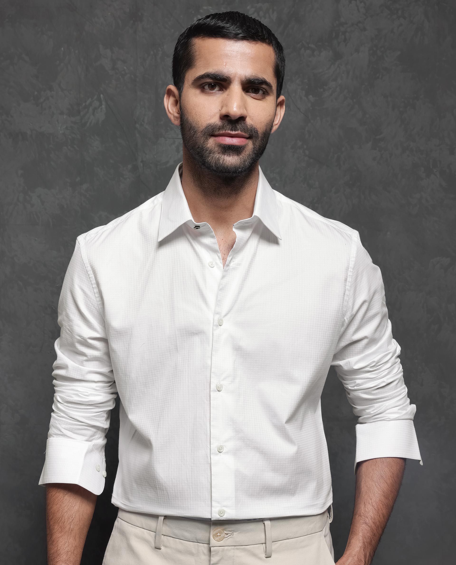 Rare Rabbit Men's Hadly White Shirt Cotton Fabric Full Sleeves Houndstooth Shirt