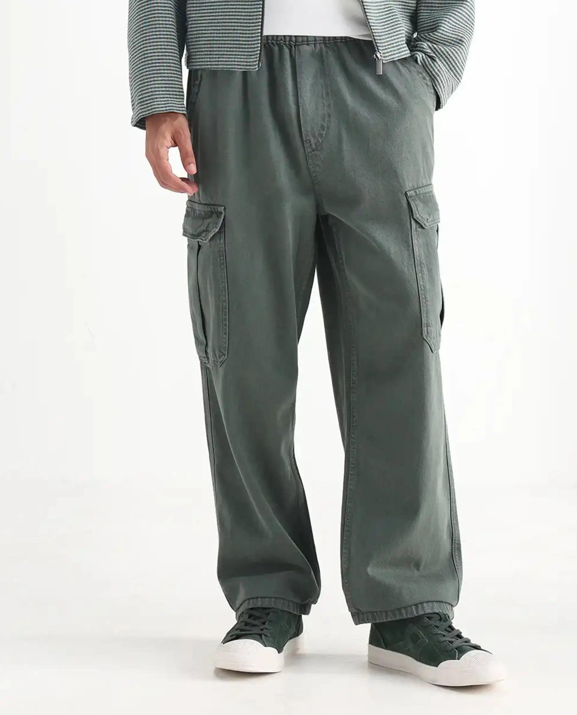 Rare Rabbit Men's Hork Green Cotton Plain Baggy Fit Jeans