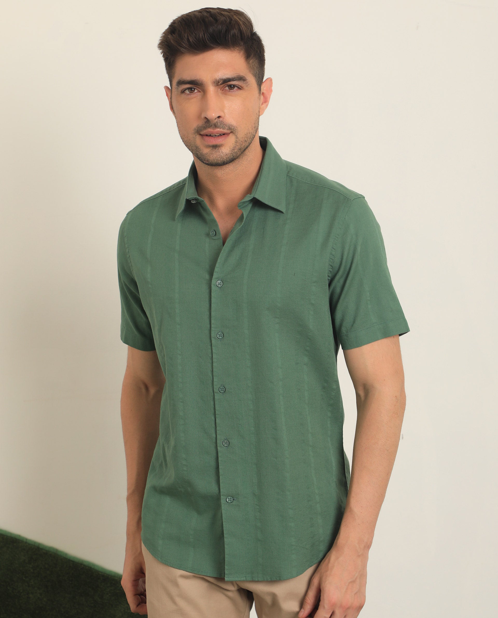 Rare Rabbit Mens Matto Green Cotton Fabric Short Sleeves Self Stripe Dobby Shirt