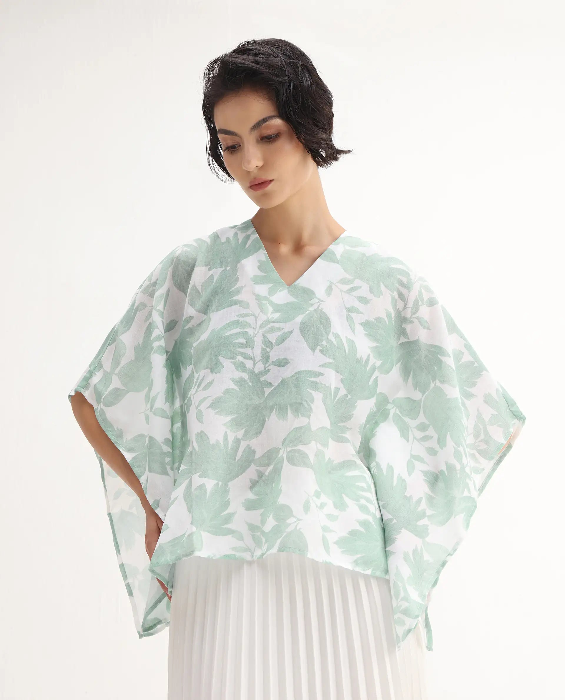 Rareism Women's Ibac Light Green Linen V-Neck Floral Print Kimono Sleeve Relaxed Fit Top
