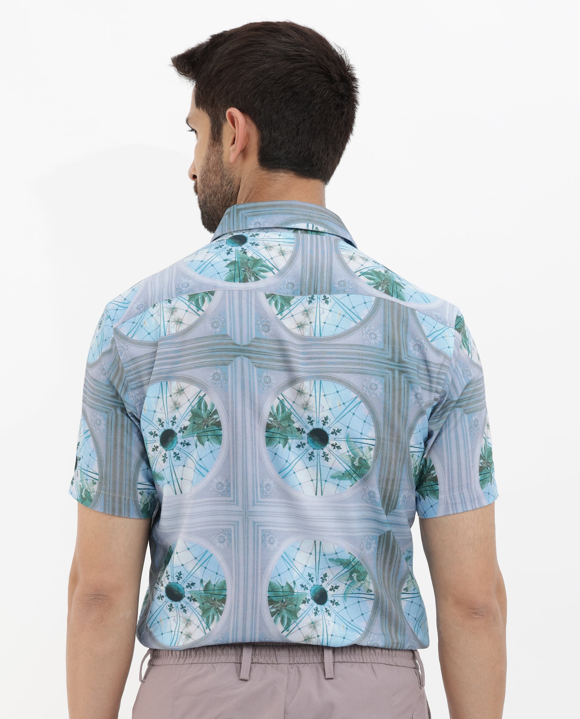 Rare Rabbit Mens Idris Pastel Purple Short Sleeve Tropical Print Shirt