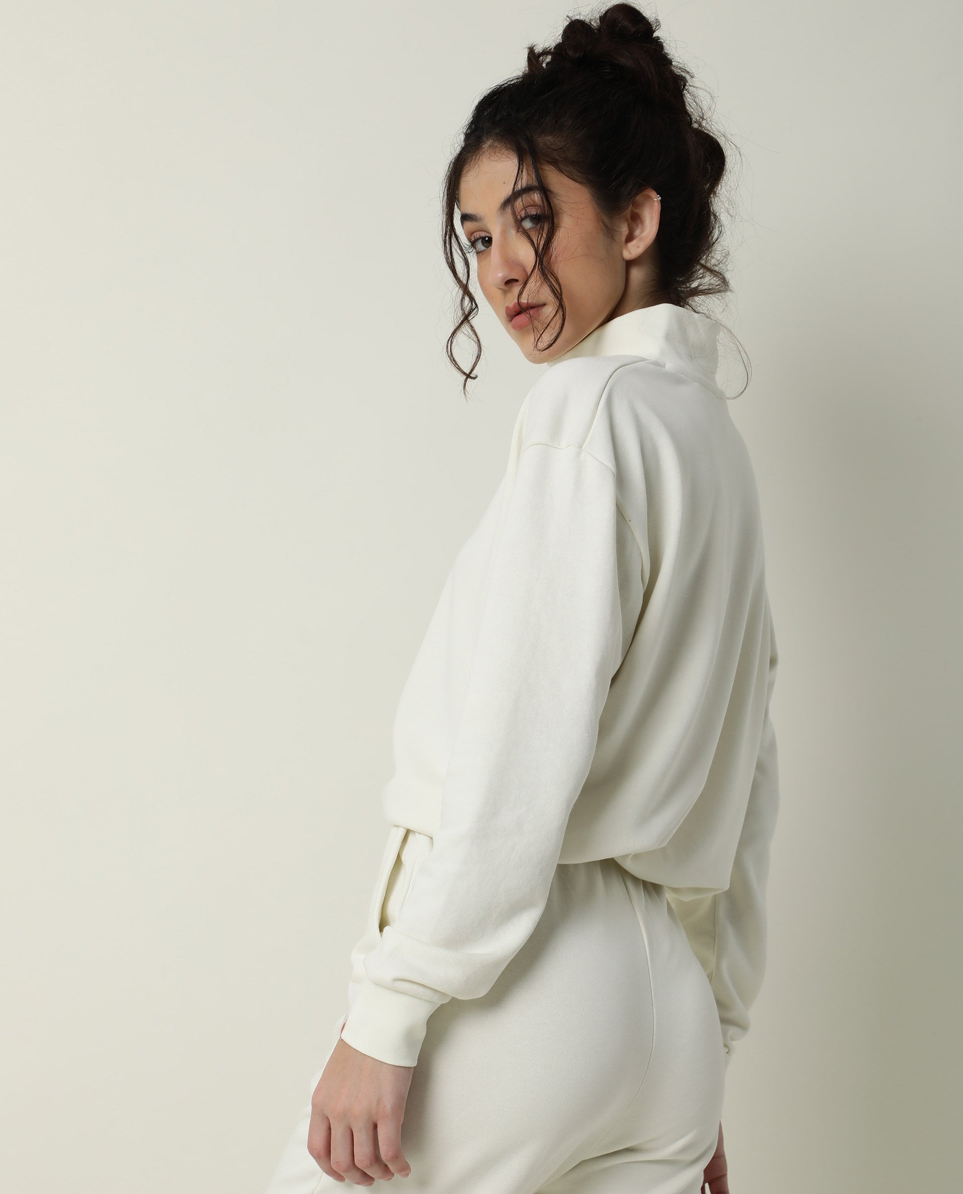 Rareism Women Taffy-1 Off White Relaxed Fit Full Sleeves Solid High Neck Sweatshirt