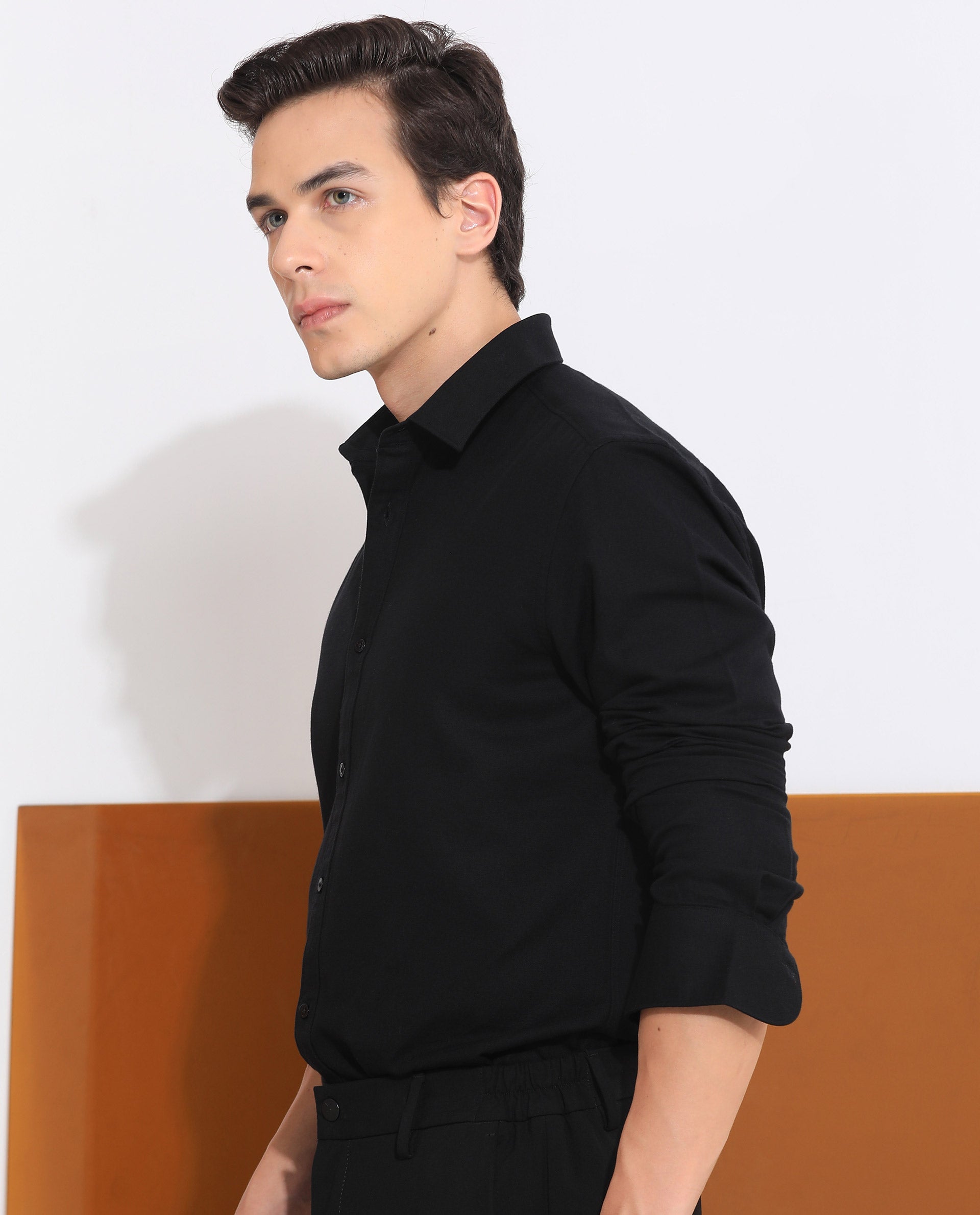 Rare Rabbit Mens Otago Black Cotton Fabric Full Sleeves Regular Fit Solid Shirt