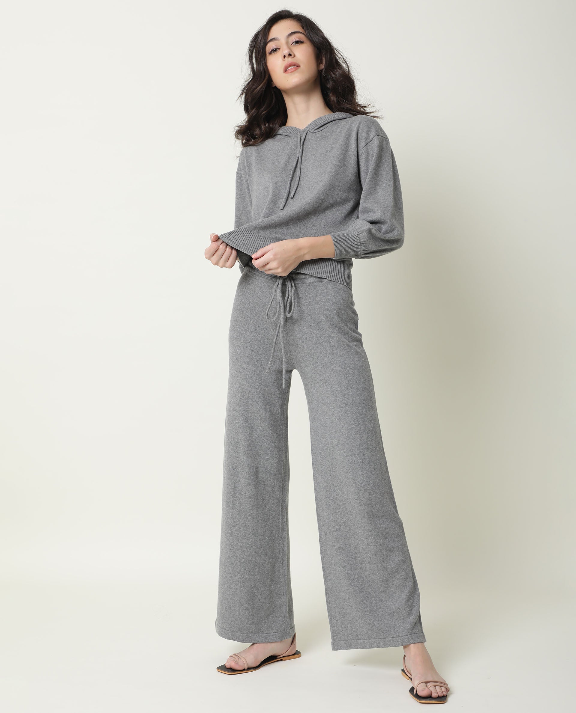 Rareism Women Finn Track Melange Grey Cotton Fabric Flared Solid Mid Rise Ankle Length Track Pant