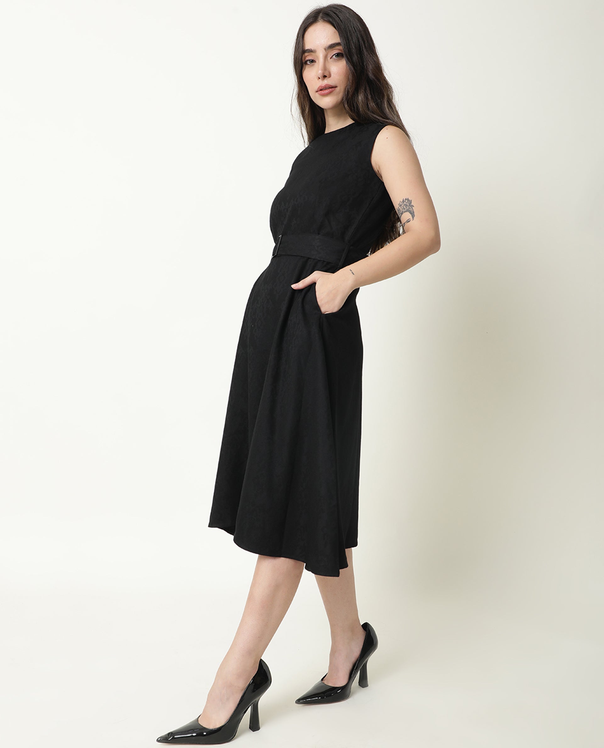 Rareism Women Lacau Black Boat Neck Sleeveless With Fabric Belt Buckle Back Zip Closure Midi Dress