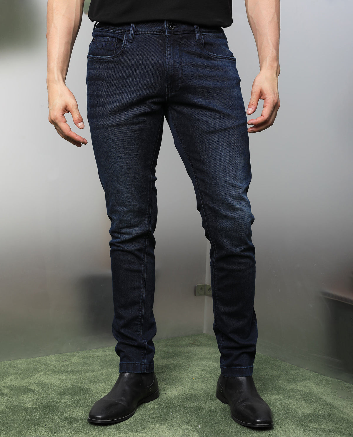 Rare Rabbit Men's Chevillon Dark Navy Dark Wash Mid-Rise Slim Fit Jeans