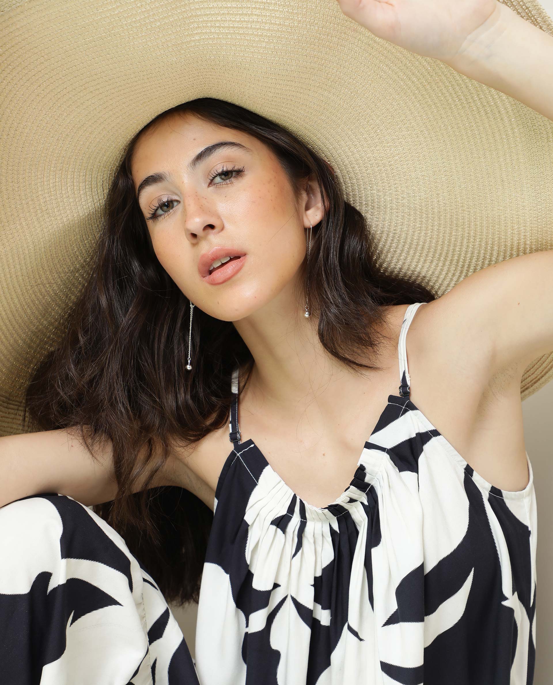 Rareism Women Zahara Black Viscose Fabric Sleeveless Shoulder Straps Regular Fit Floral Print Knee Length Tiered Dress