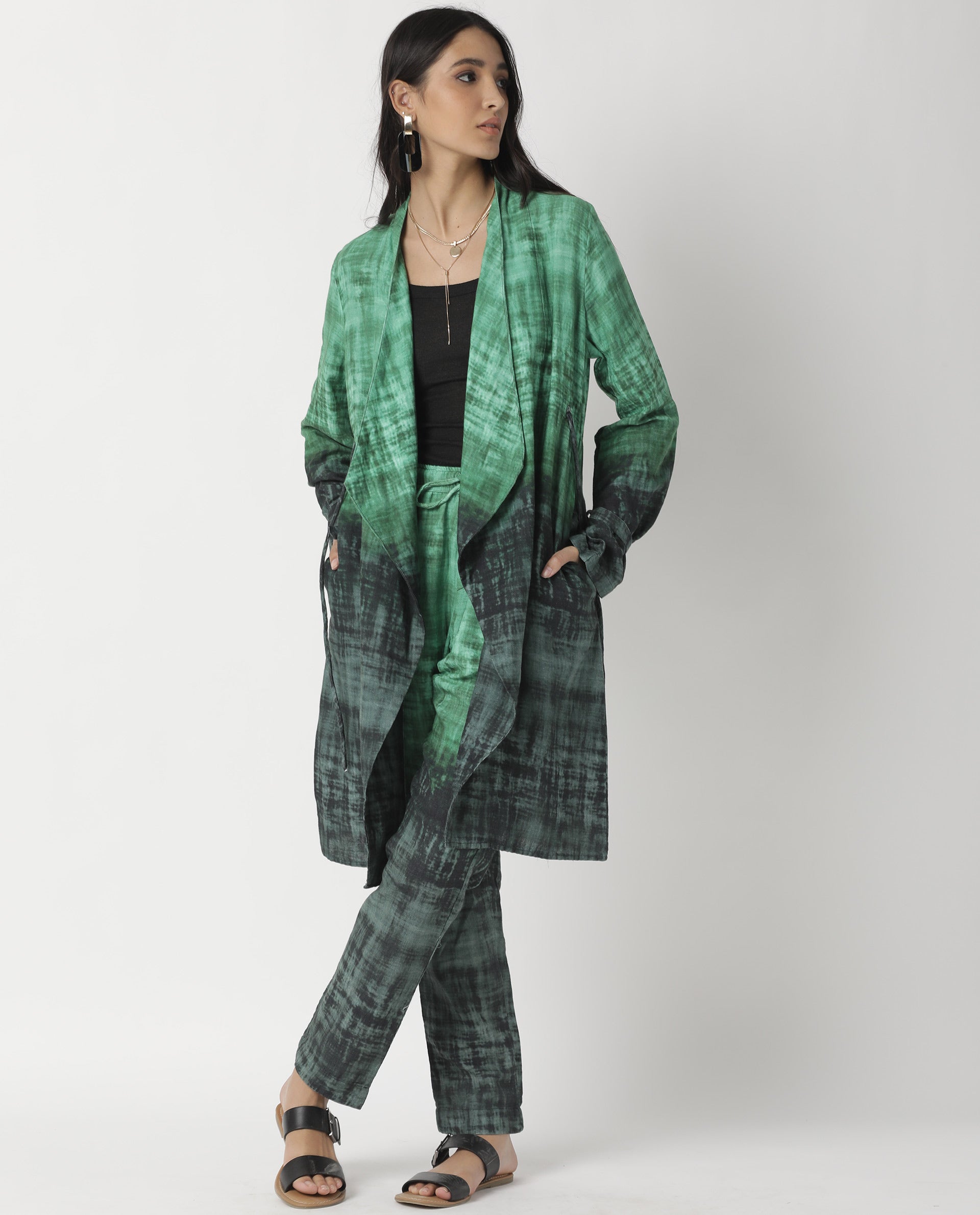 Rareism Women Boss Green Cotton Fabric Regular Fit Knee Length Abstract Print Collarless Outer Wear