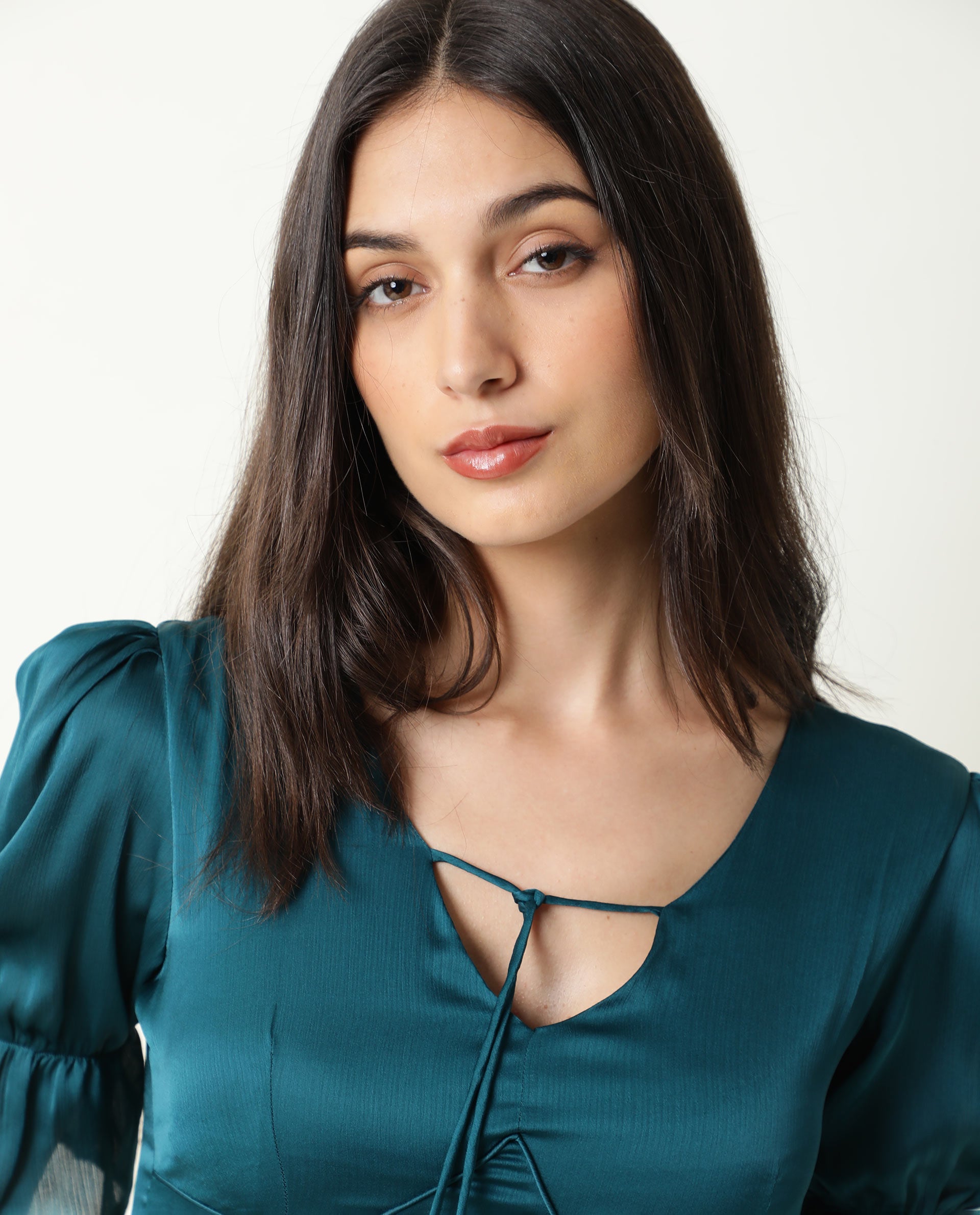 Rareism Women Betty Green V Neck Front Tie Up Short Puff Sleeves With Ruffled Hem Mini Dress