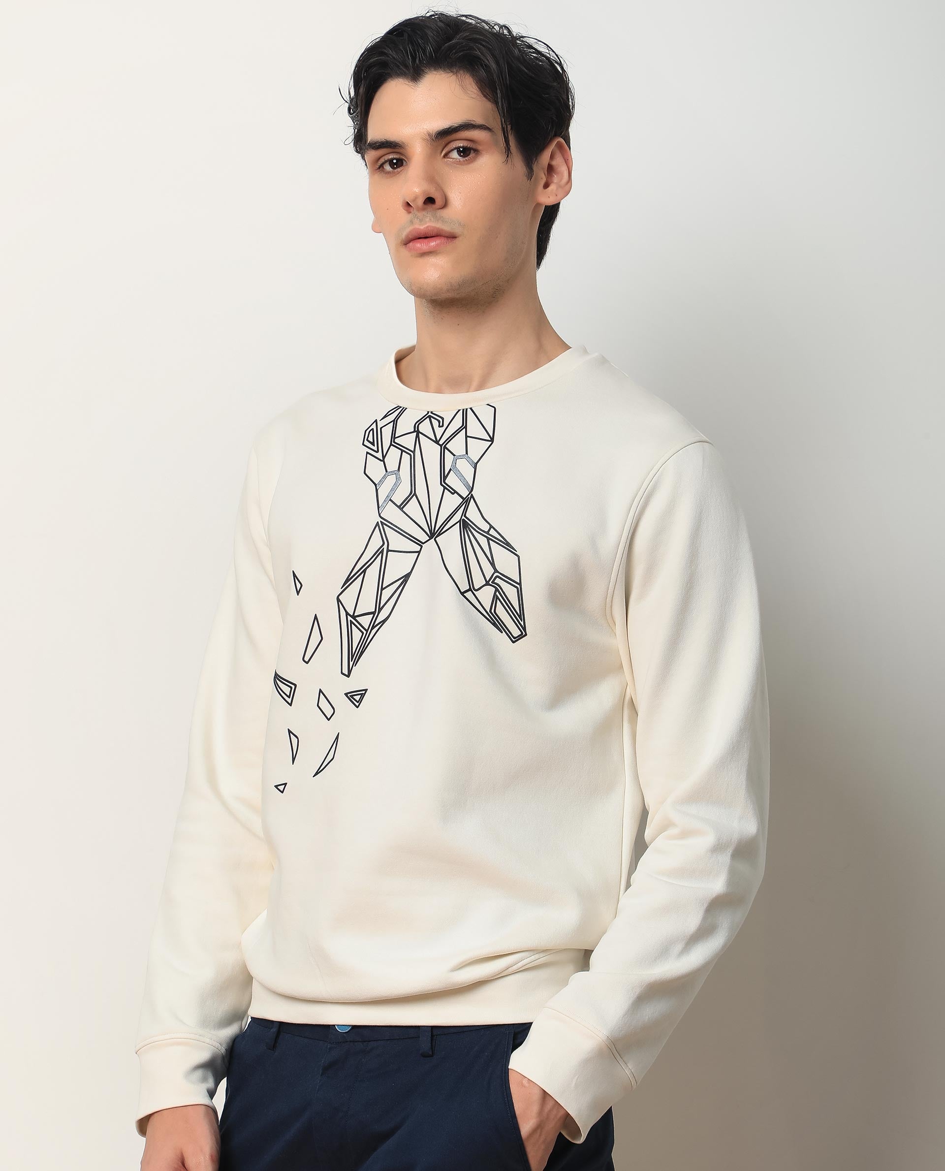 Rare Rabbit Mens Oakk Off White Full Sleeves Crew Neck Graphic Logo Print Sweatshirt