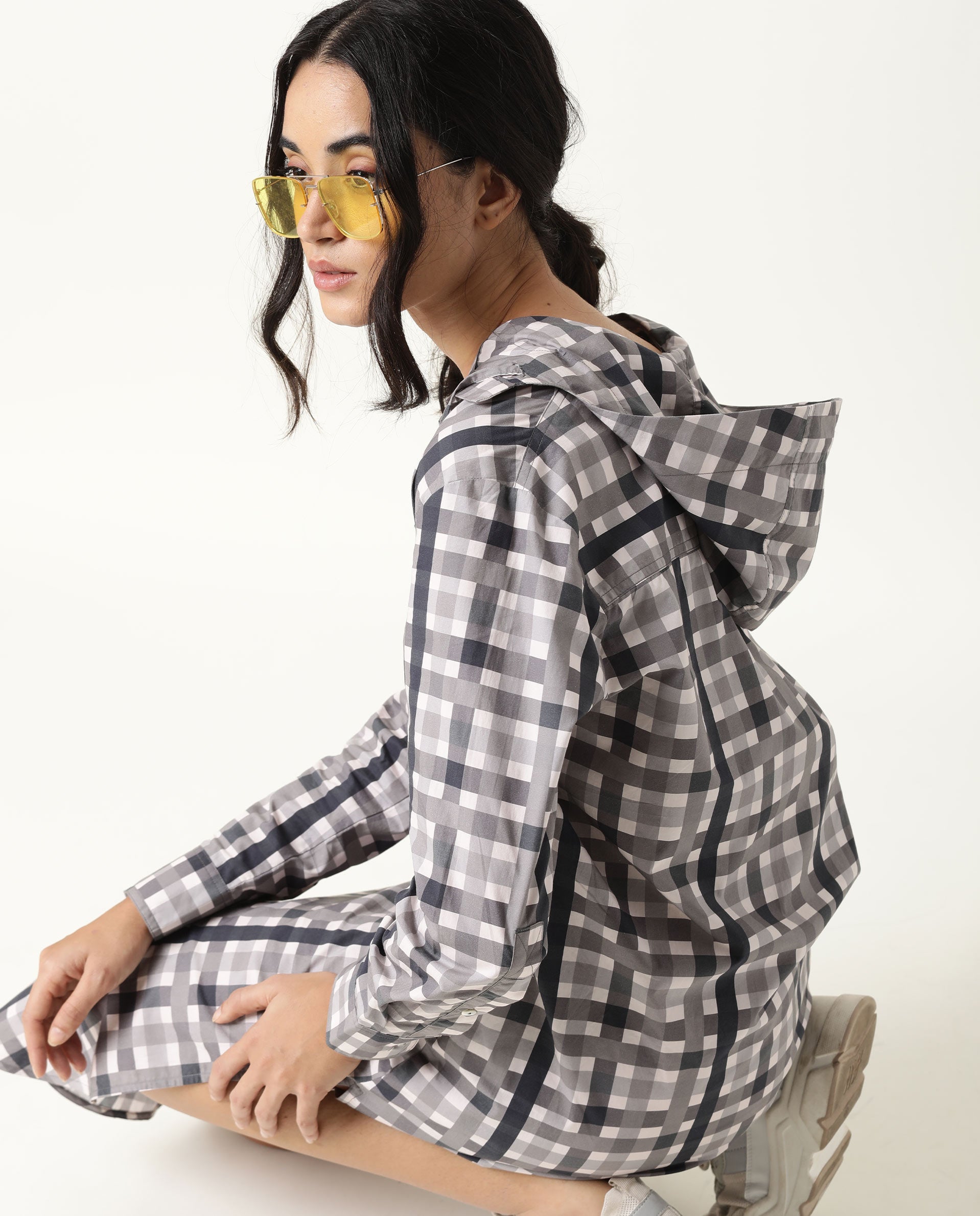 Rareism Women Loreal Grey Checks Shirt Collar With Hoodie Full Sleeves Front Pocket Patch With Side Slit Midi Dress