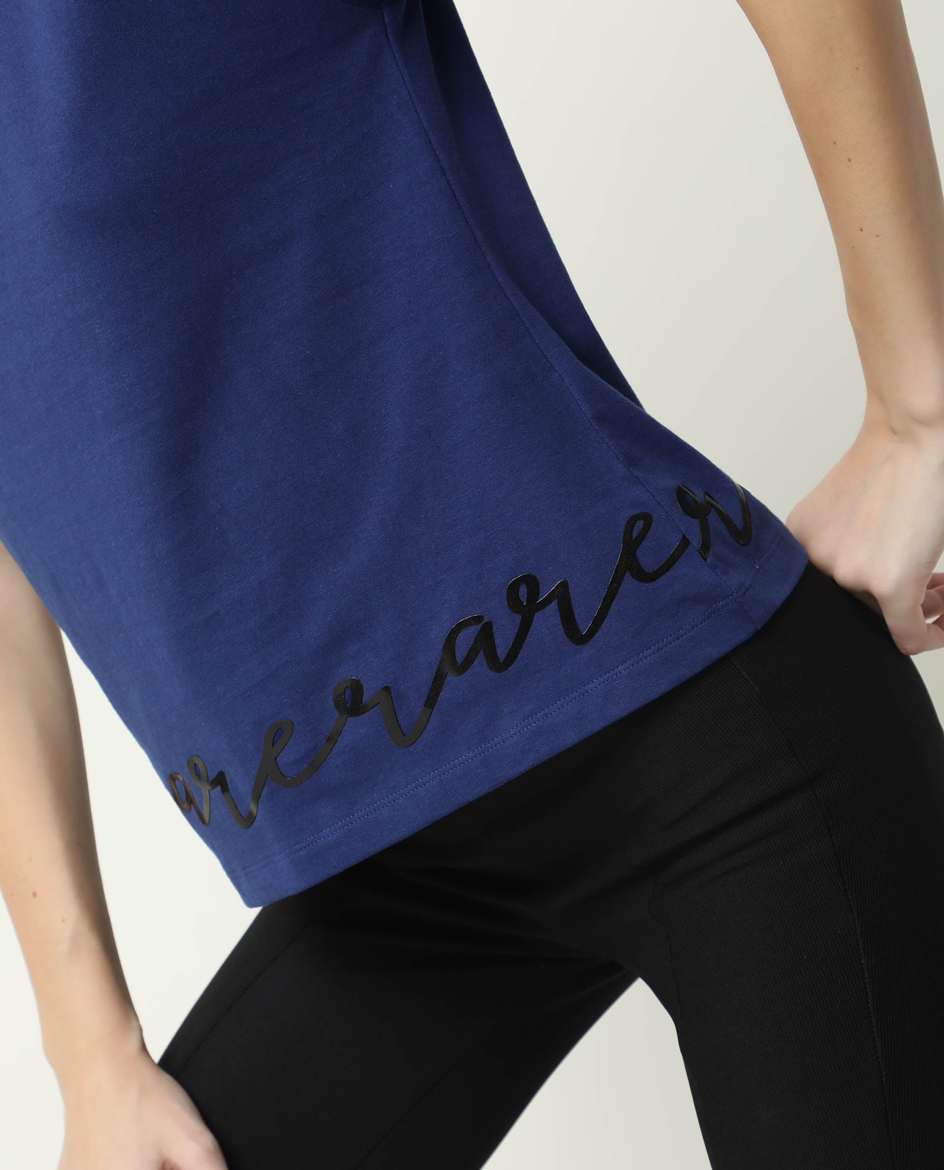 Rareism Women Ruthi Navy Cotton Fabric Regular Fit Half Sleeves Graphic Print Crew Neck T-Shirt