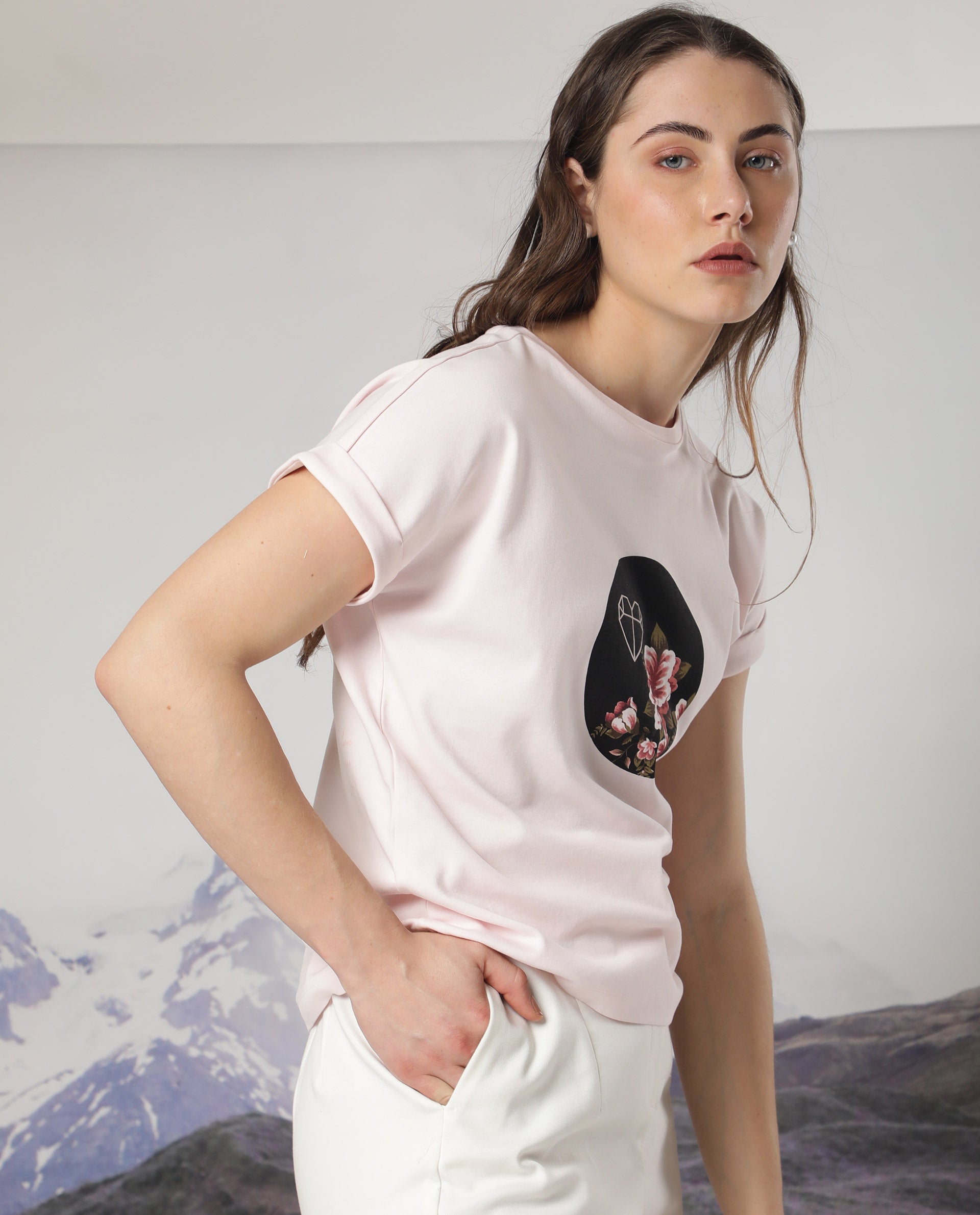 Rareism Women Vitivus Light Pink Cotton Fabric Short Sleeves Crew Neck Regular Fit Graphic Print T-Shirt