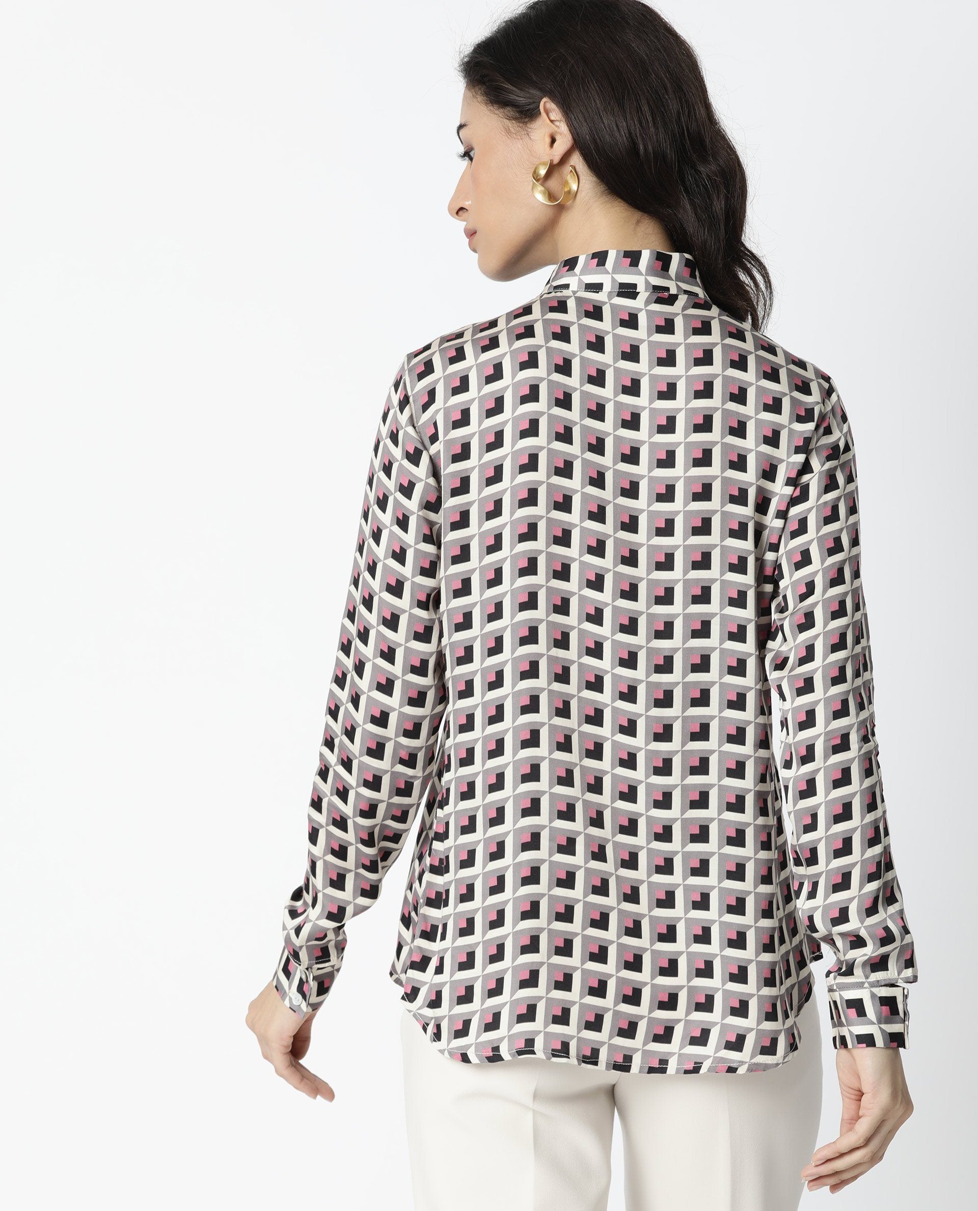 Rareism Women Appar Off White Tailored Fit Mandarin Collar Full Sleeves Geometric Print Top