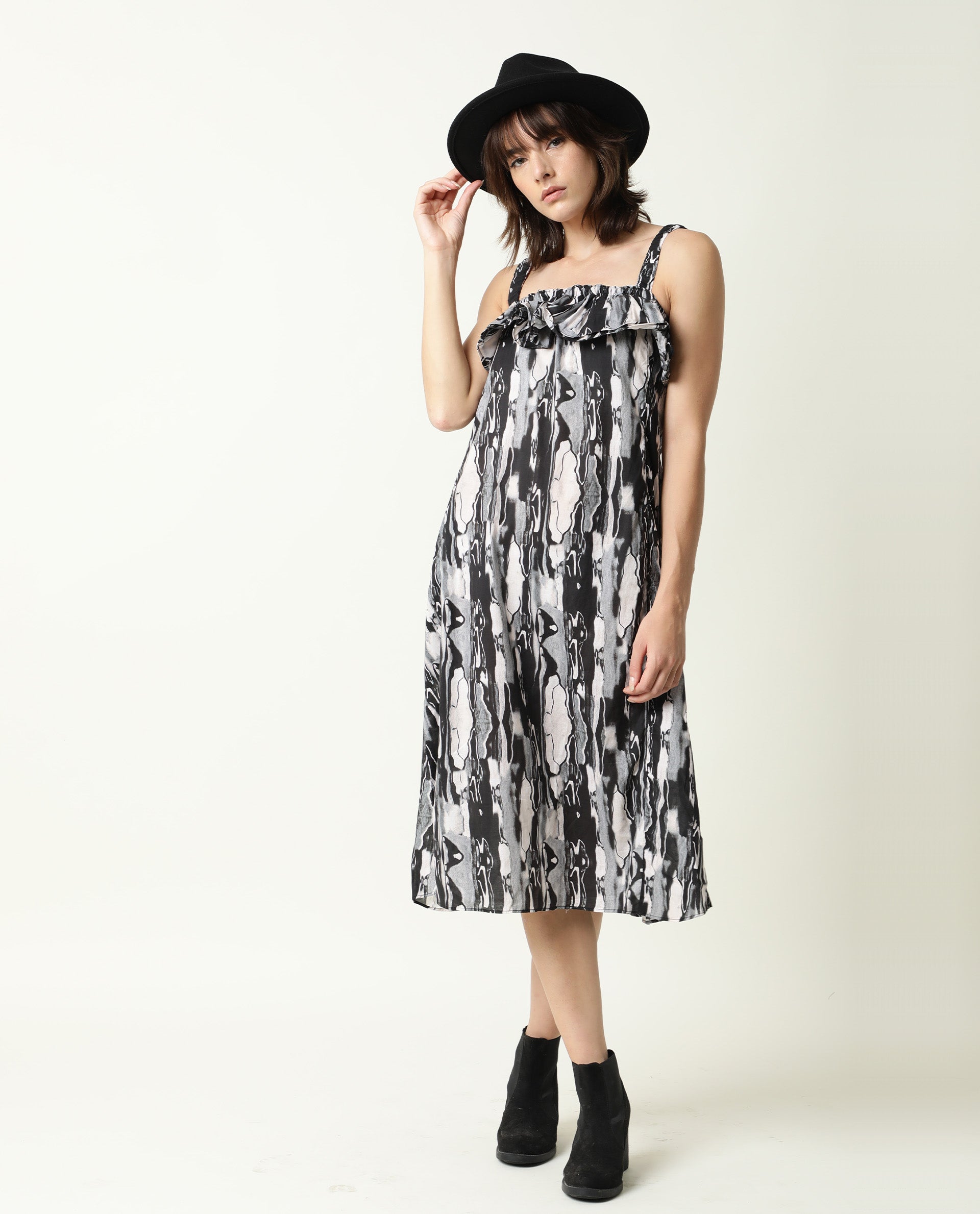 Rareism Women Darling Black Abstract Print Broad Shoulder Straps Ruffled Square Neck Midi Dress