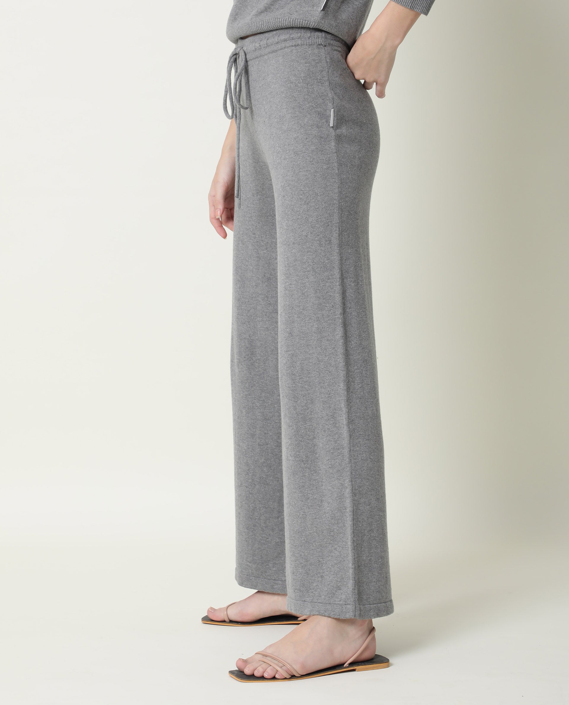 Rareism Women Finn Track Melange Grey Cotton Fabric Flared Solid Mid Rise Ankle Length Track Pant