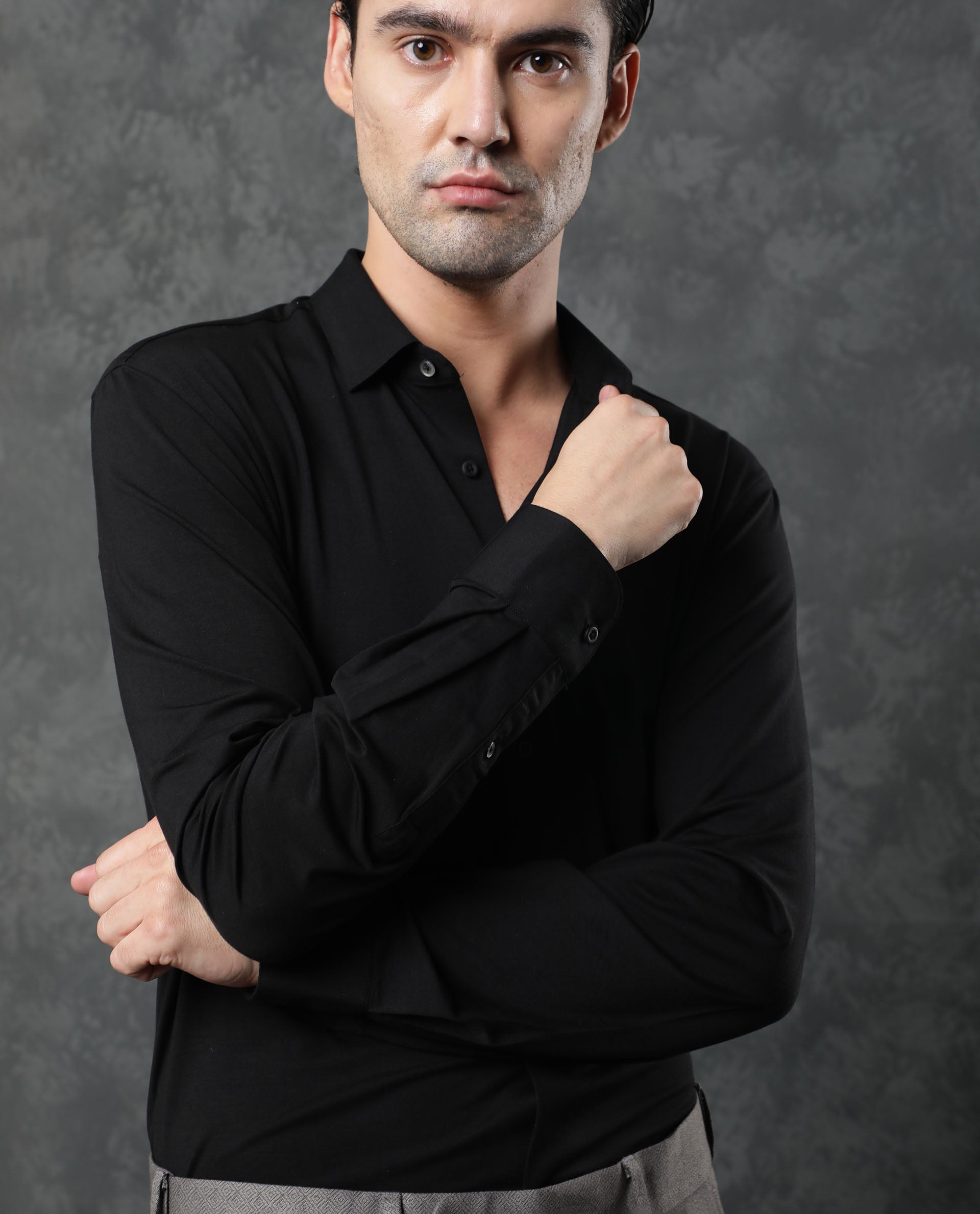 Rare Rabbit Men's Zaco Black Cotton Fabric Full Sleeves Regular Fit Solid Shirt