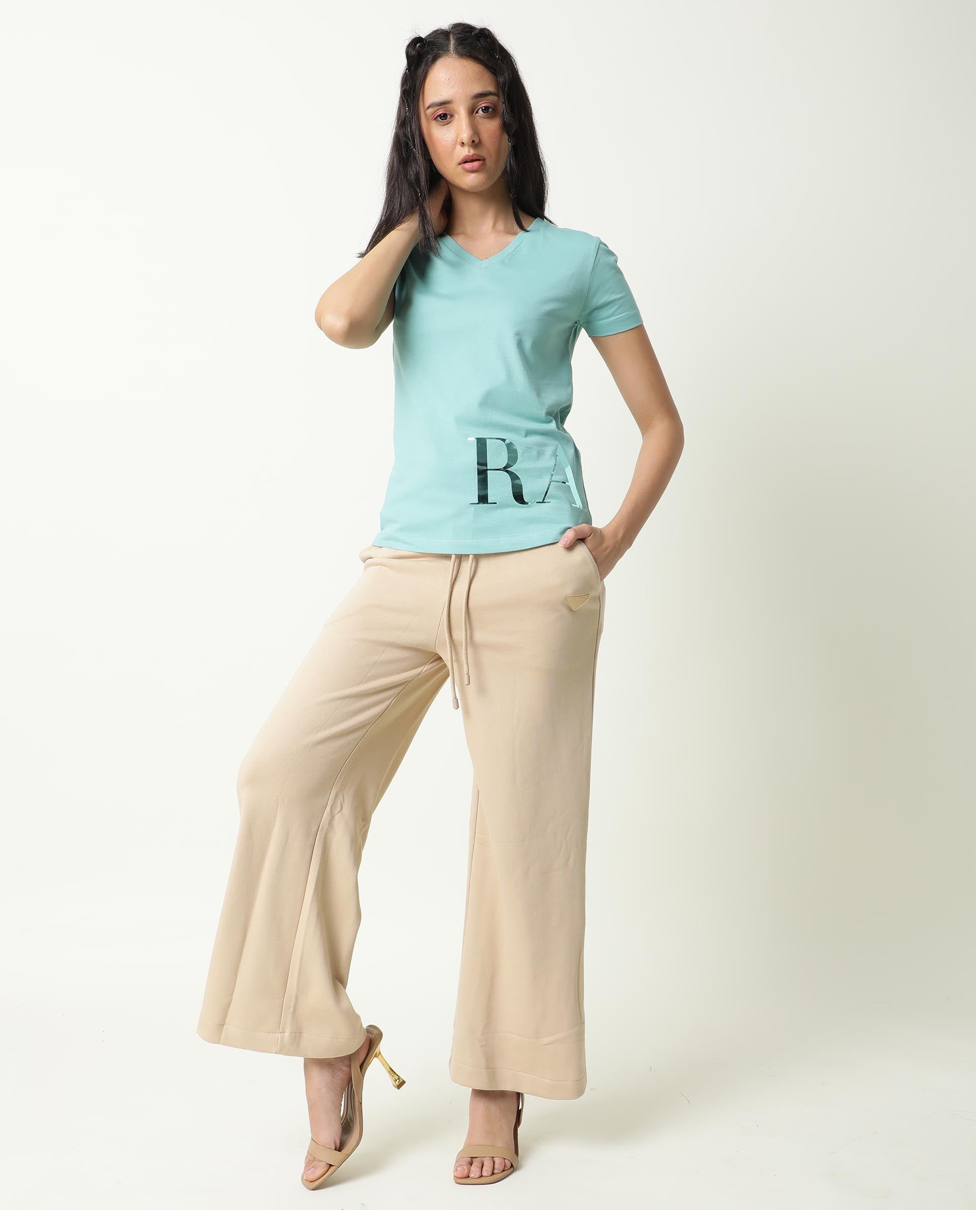 Rareism Women Donovan Green Cotton Fabric Regular Fit Half Sleeves Graphic Print Crew Neck T-Shirt